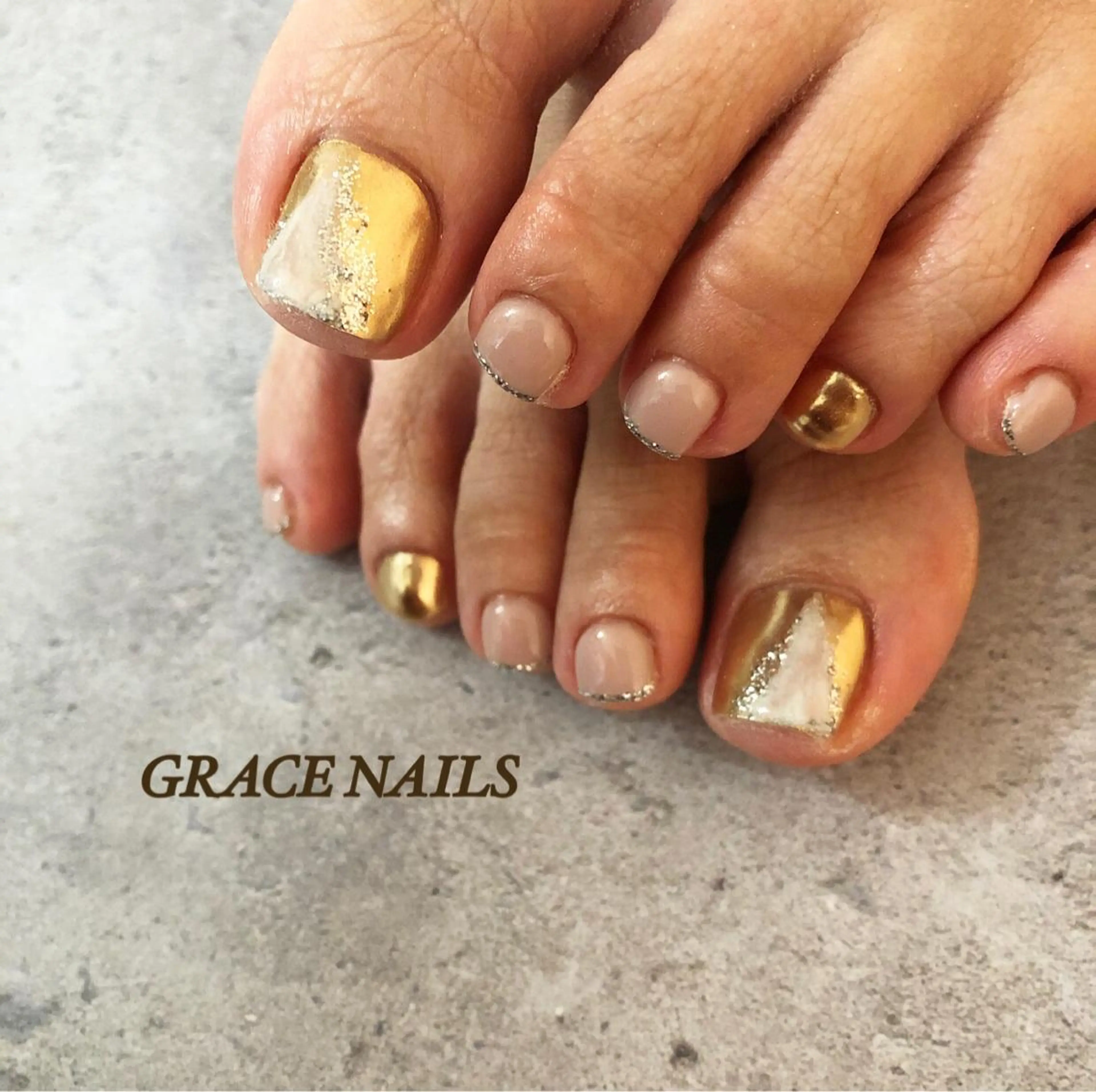 ネイル ハンドネイル フットネイル GRACE NAILSのネイルデザイン