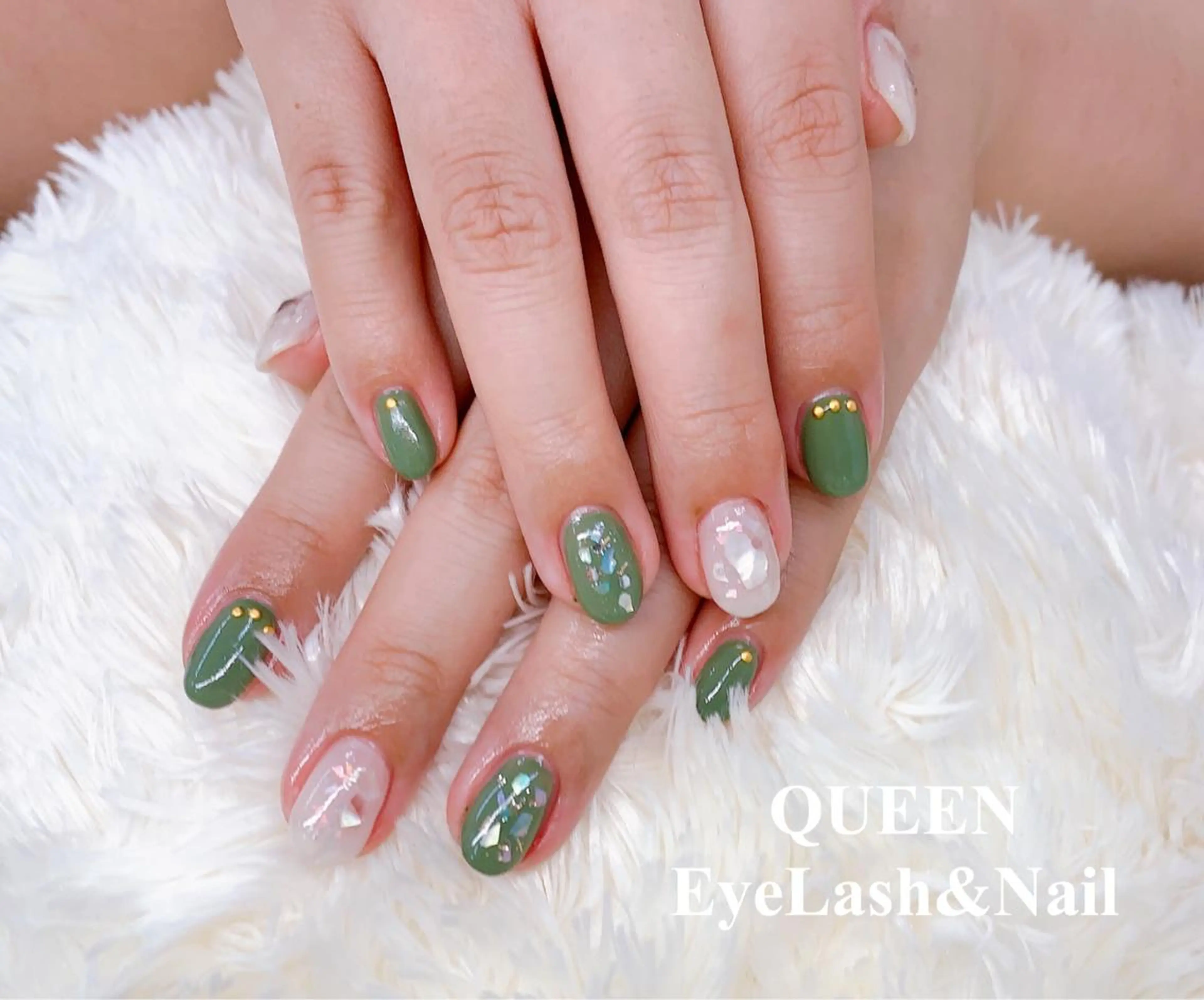 ミディアム カラー ネイル ハンドネイル Bloom Nail 桜井のネイルデザイン