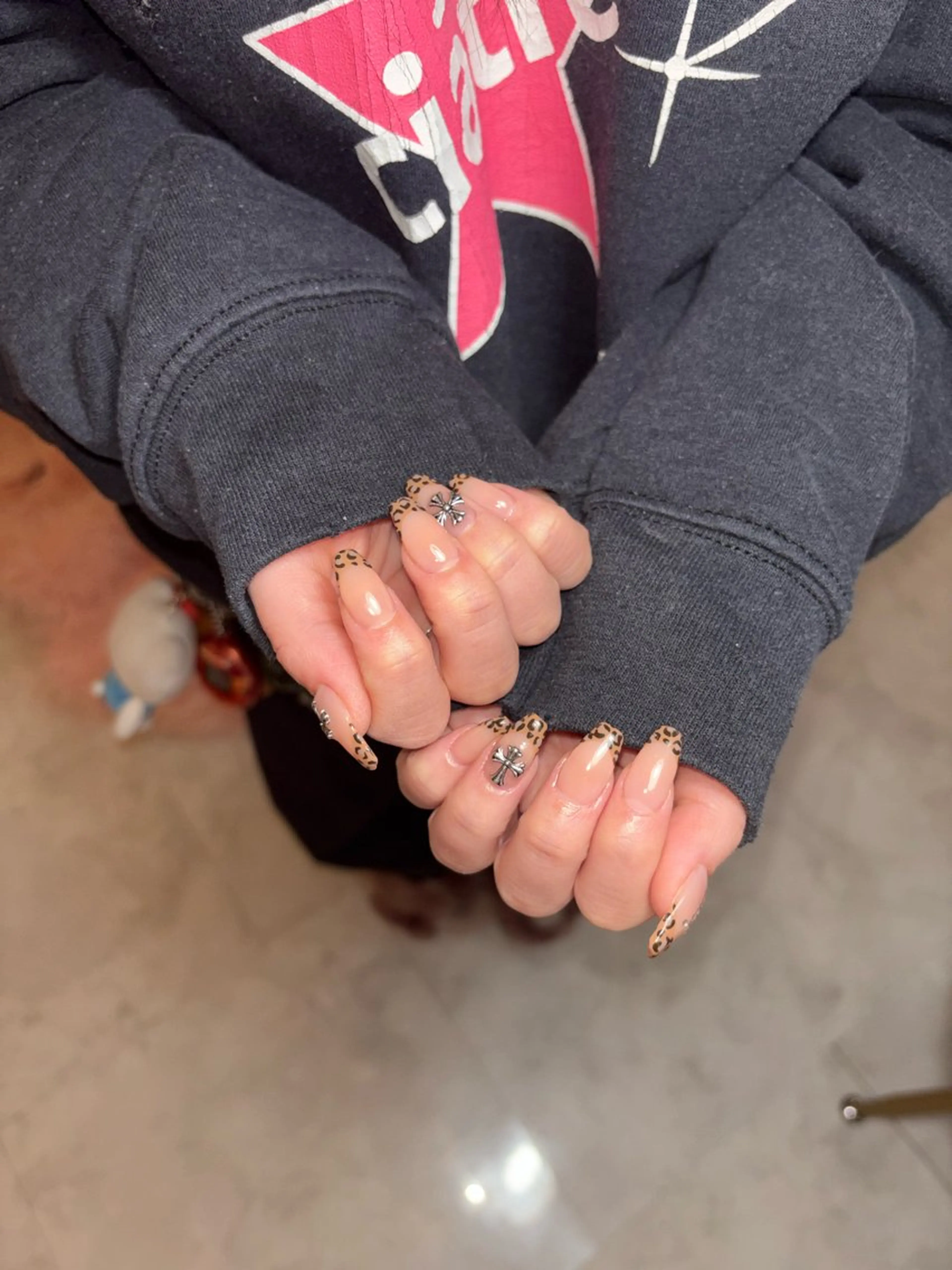 ネイル ハンドネイル 𝐁𝐞𝐥𝐥 𝐦𝐞のネイルデザイン