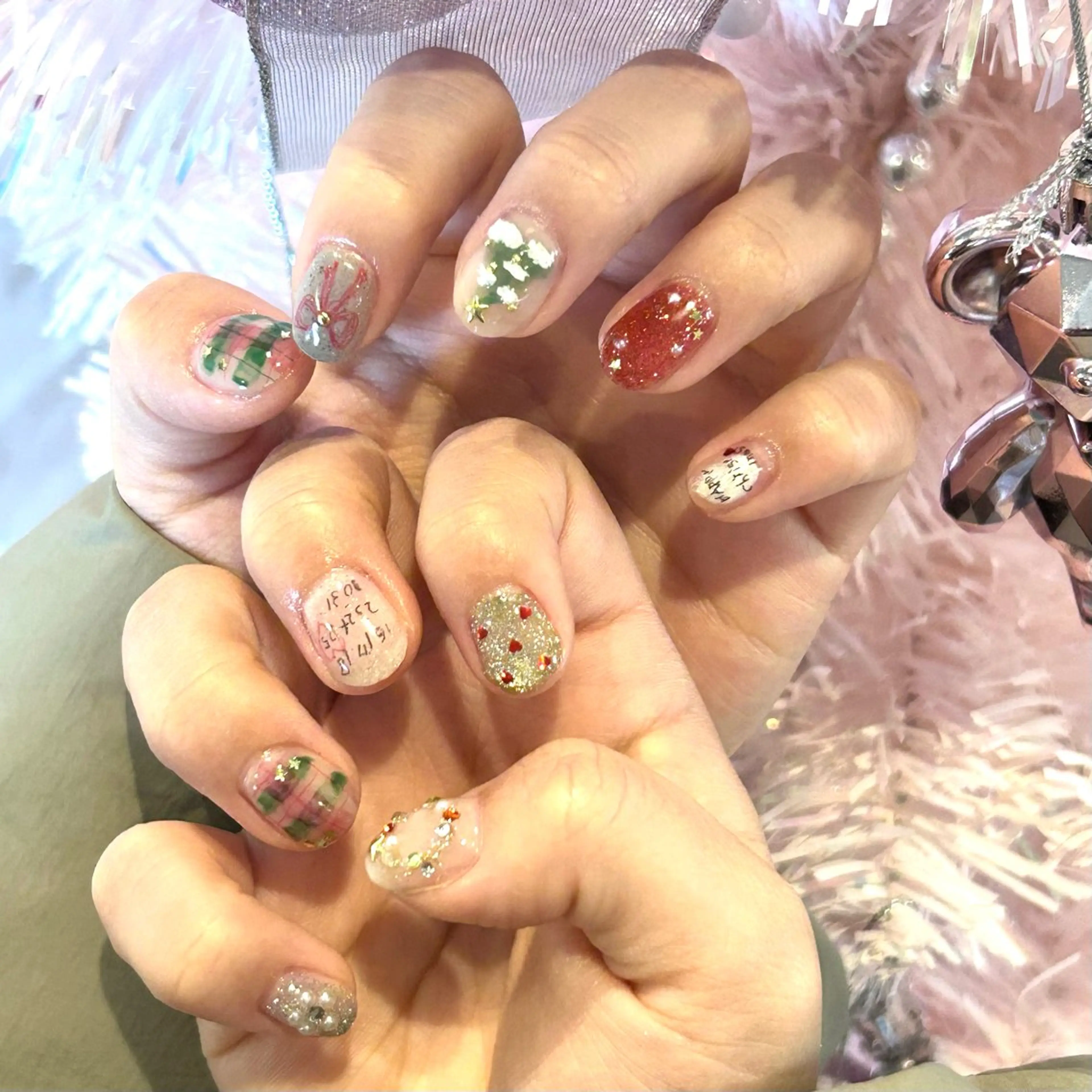 ネイル アートネイル yuri .のネイルデザイン