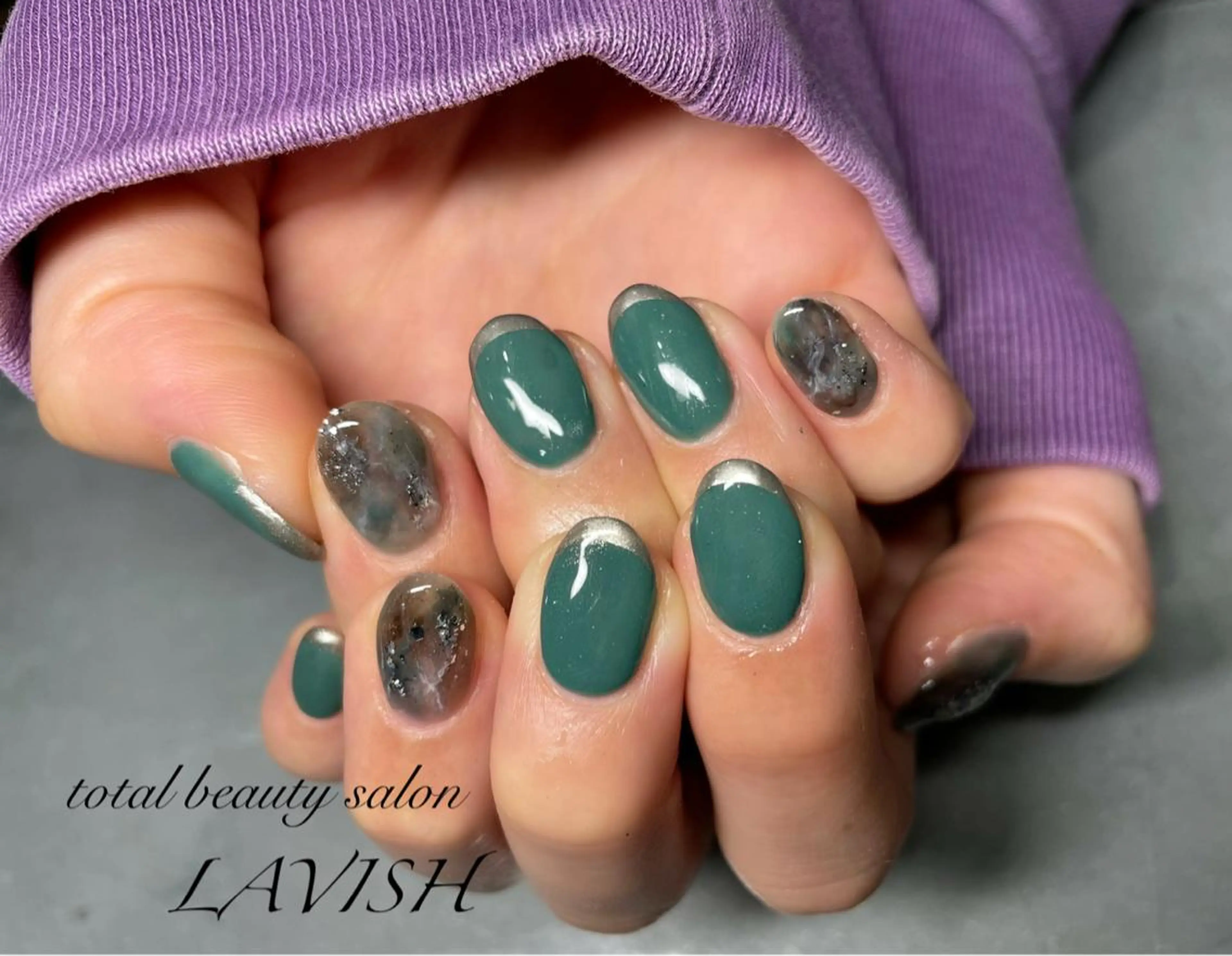 ネイル LAVISH nail salonのヘアスタイル