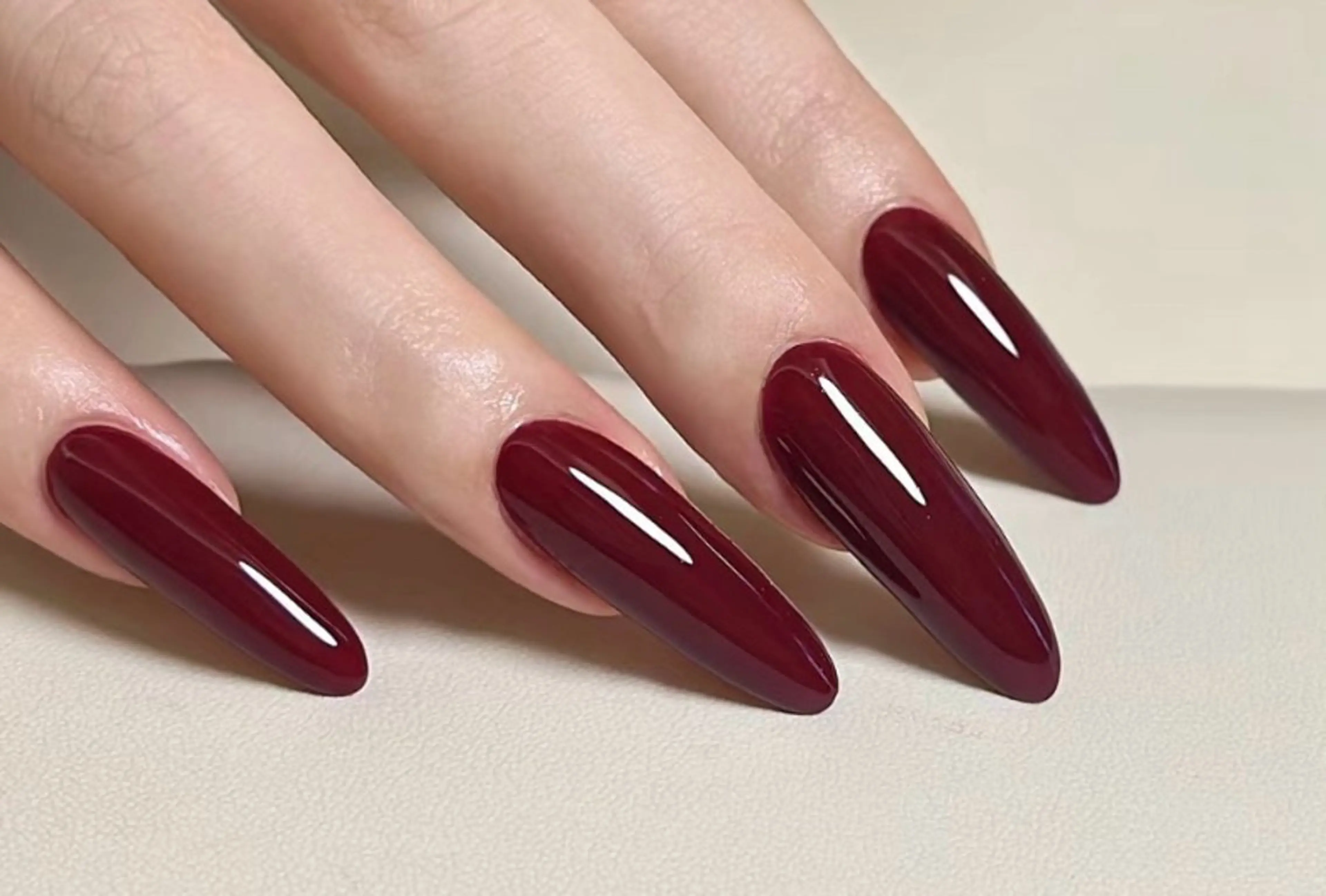 ネイル ワンカラーネイル ハンドネイル Han Evelynのネイルデザイン