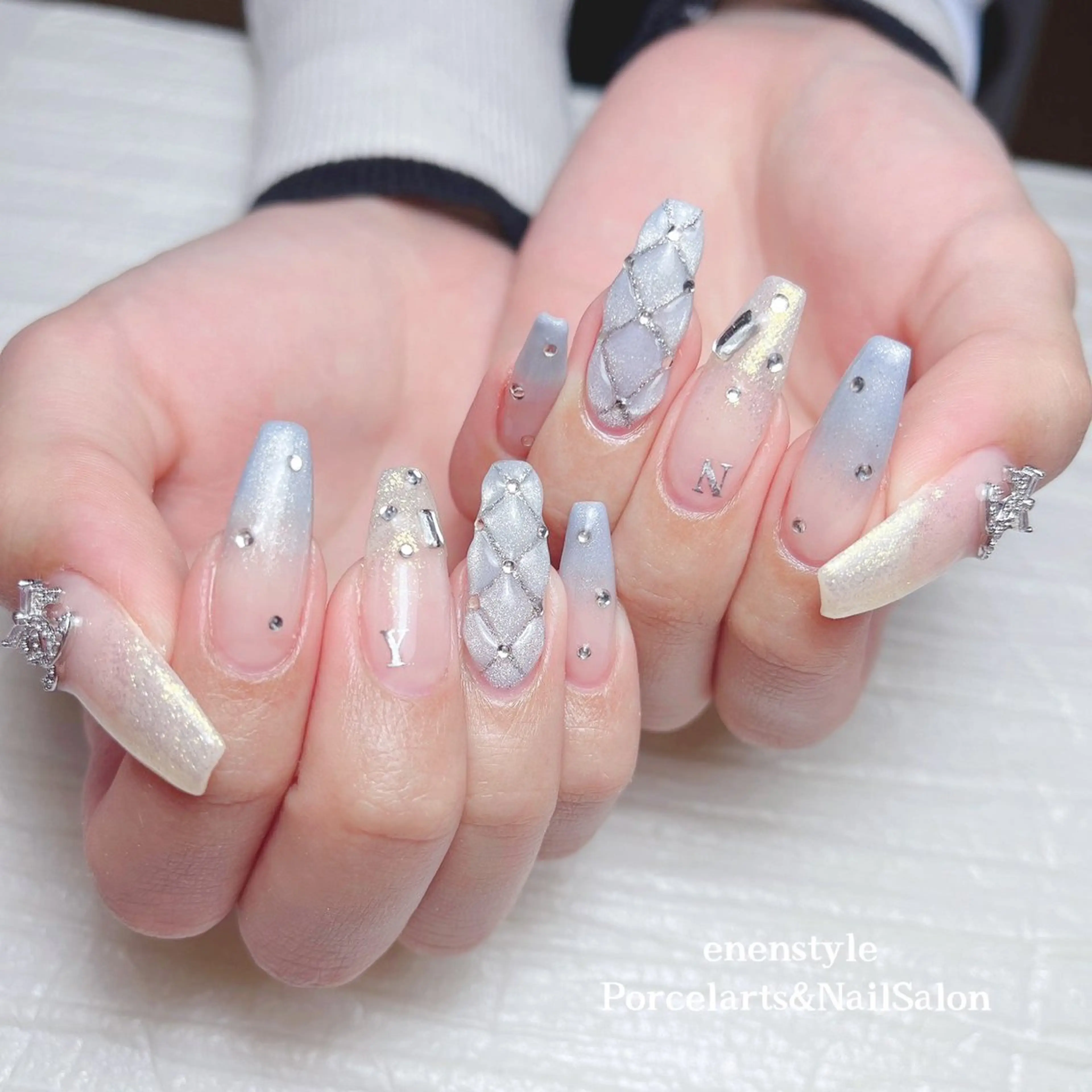 ネイル 🐾enen style 🐾のネイルデザイン