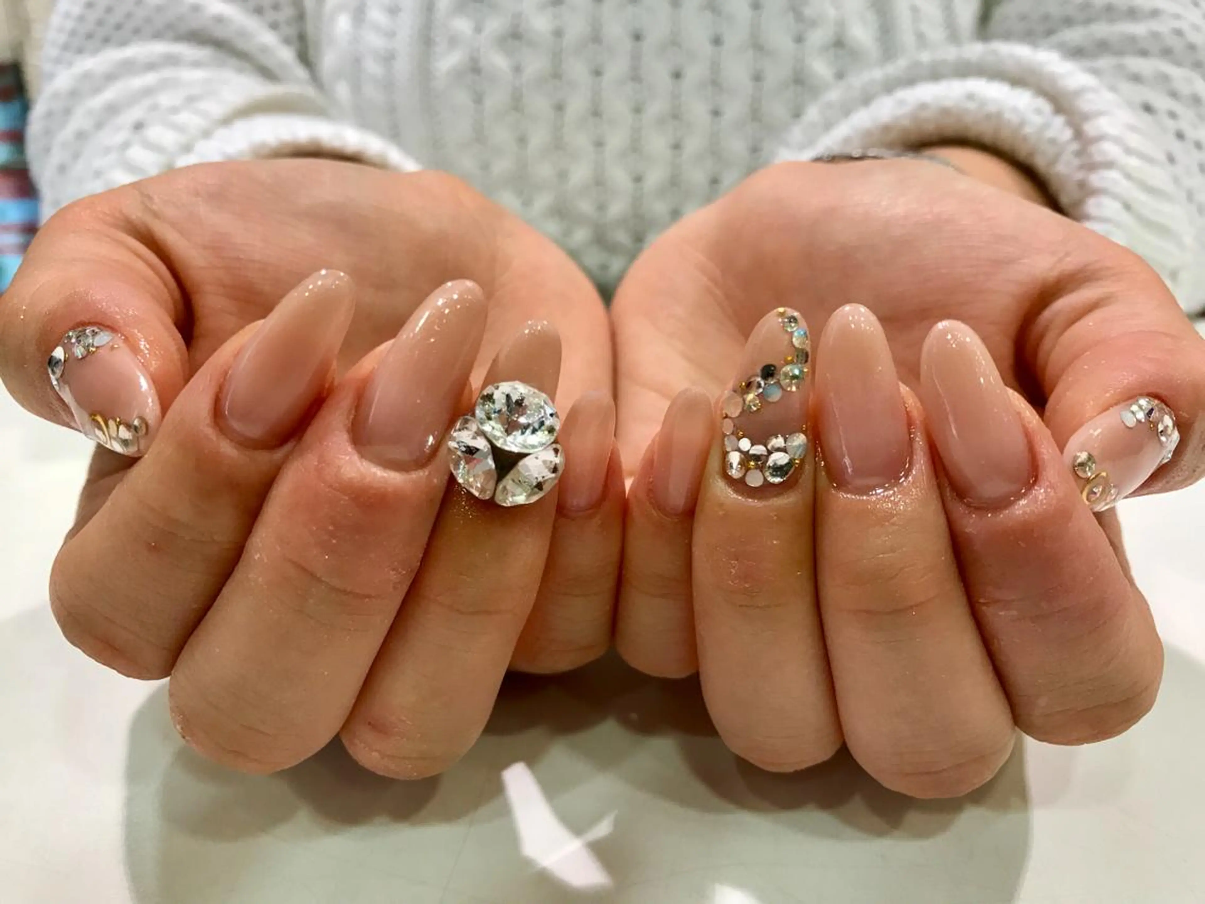 ネイル ハンドネイル ハンドケア Charme. NOBUKOのネイルデザイン