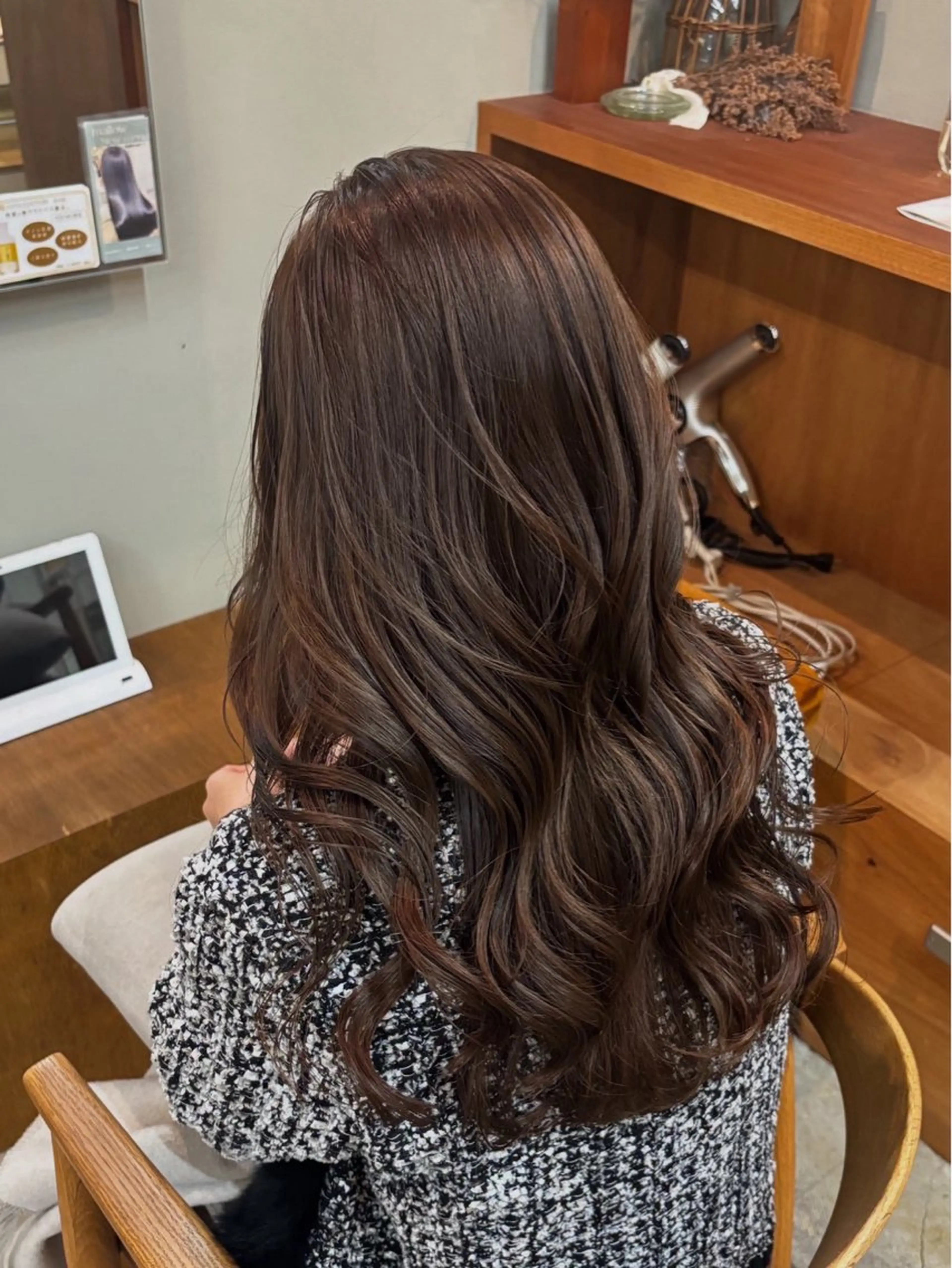 ロング カラー ヘアカラー 💐花屋併設💐 宮園　雛羽のヘアスタイル