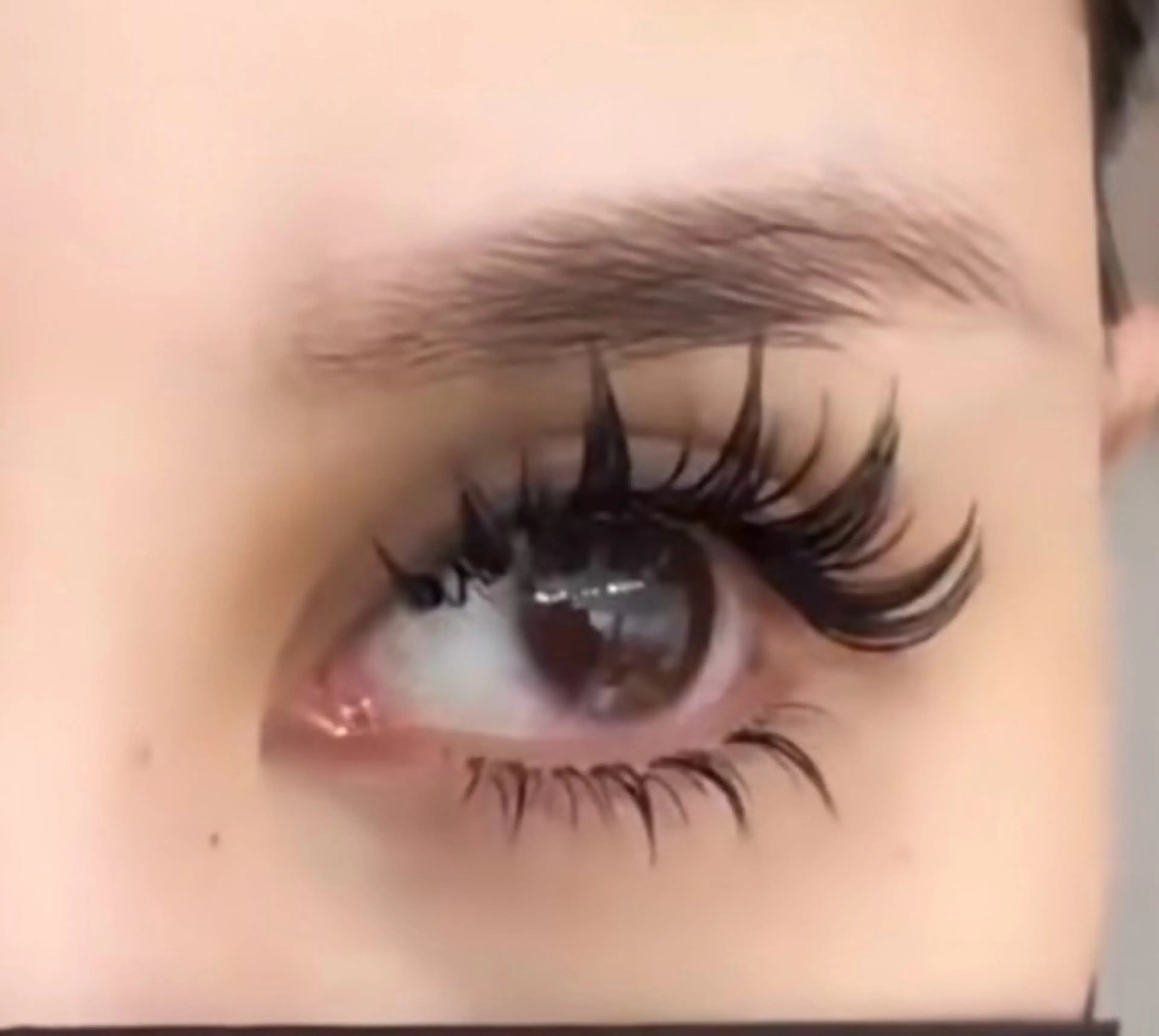 マツエク・マツパ マツエク yingsalon 🧚ゆうな🧚‍♂️のマツエク・マツパデザイン