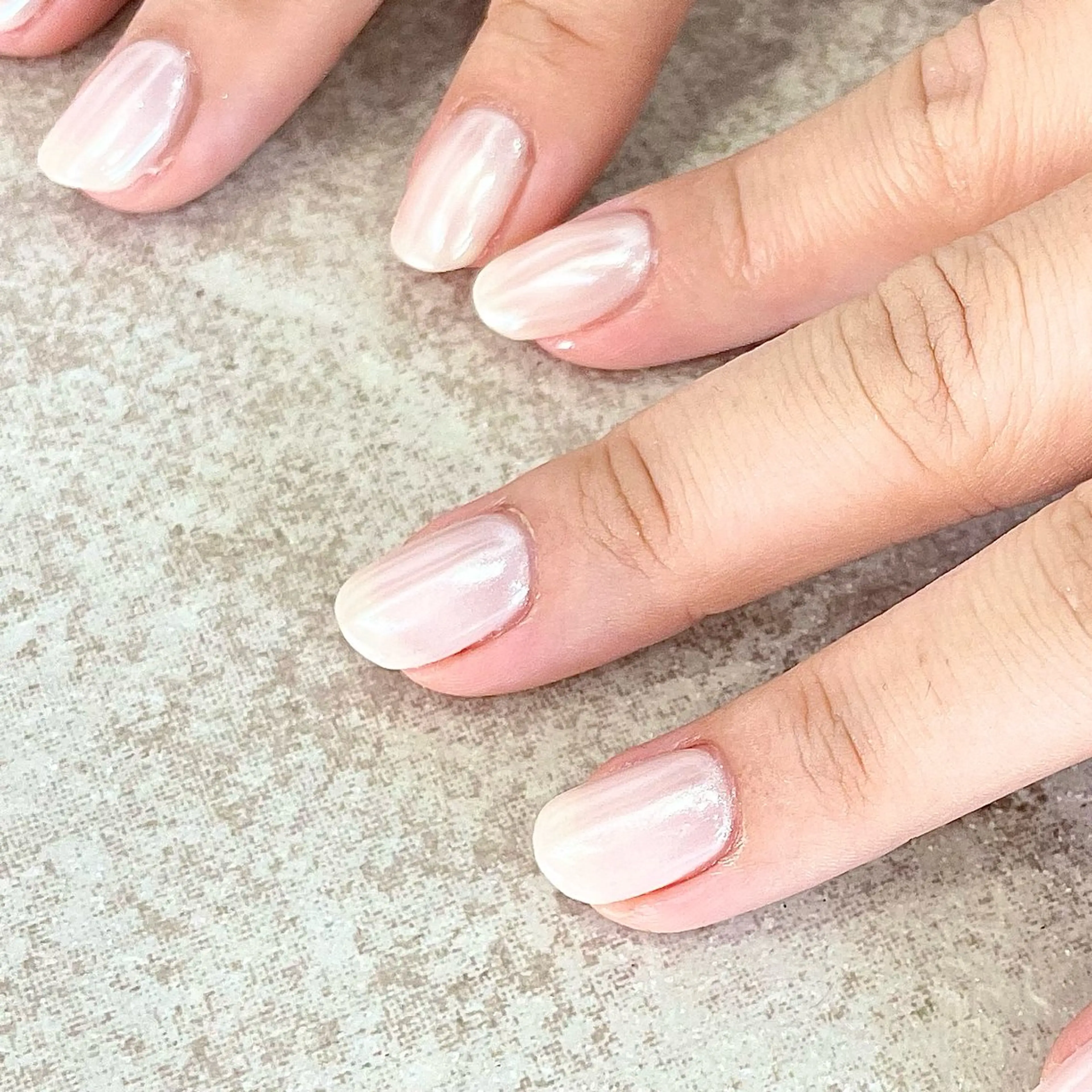 ネイル シンプルネイル ホワイト nailsalon amity🌿池田のネイルデザイン