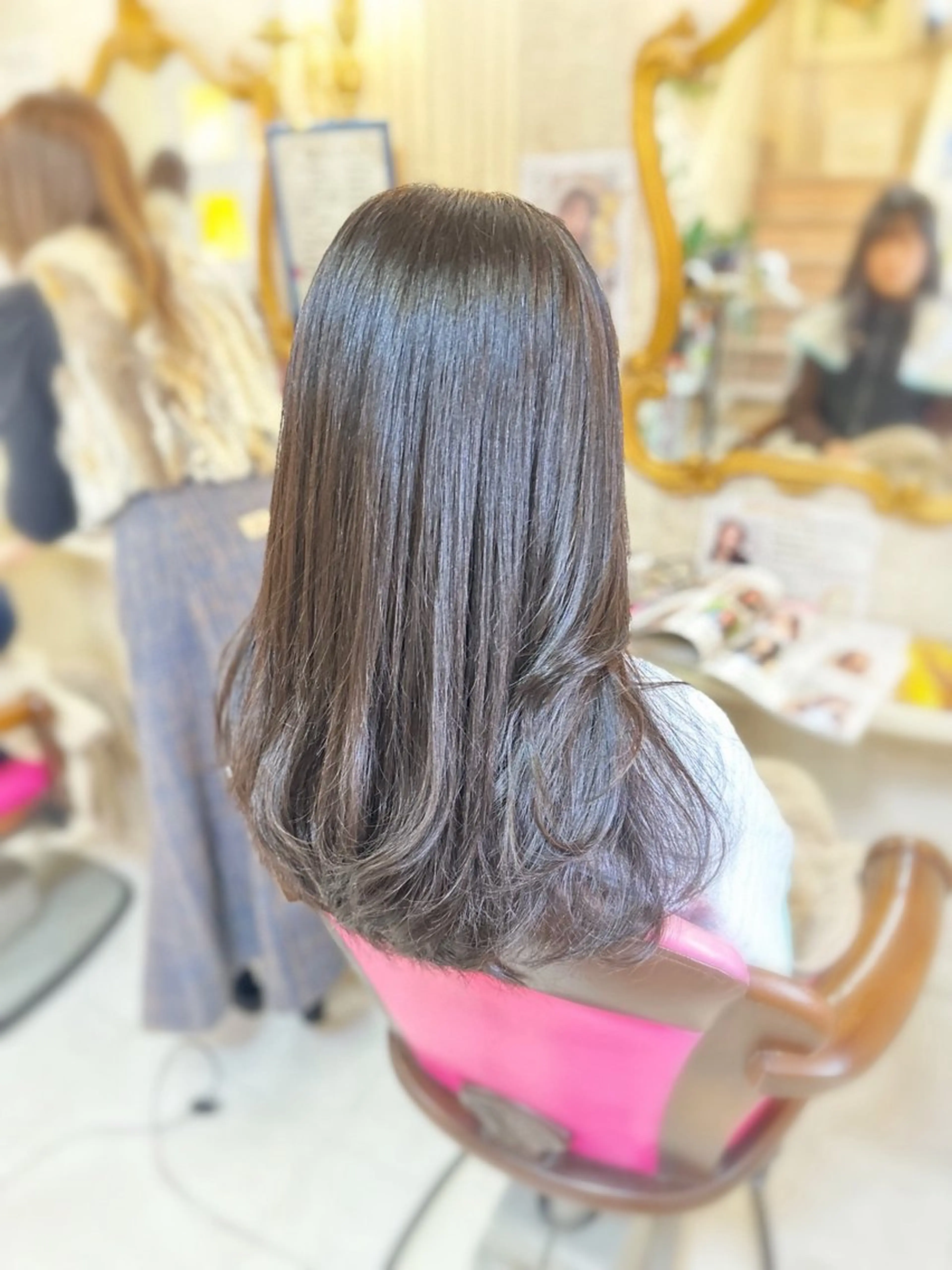 ロング 顔まわりレイヤー 顔周りカット レイヤーカット カット 菅沼 美咲のヘアスタイル