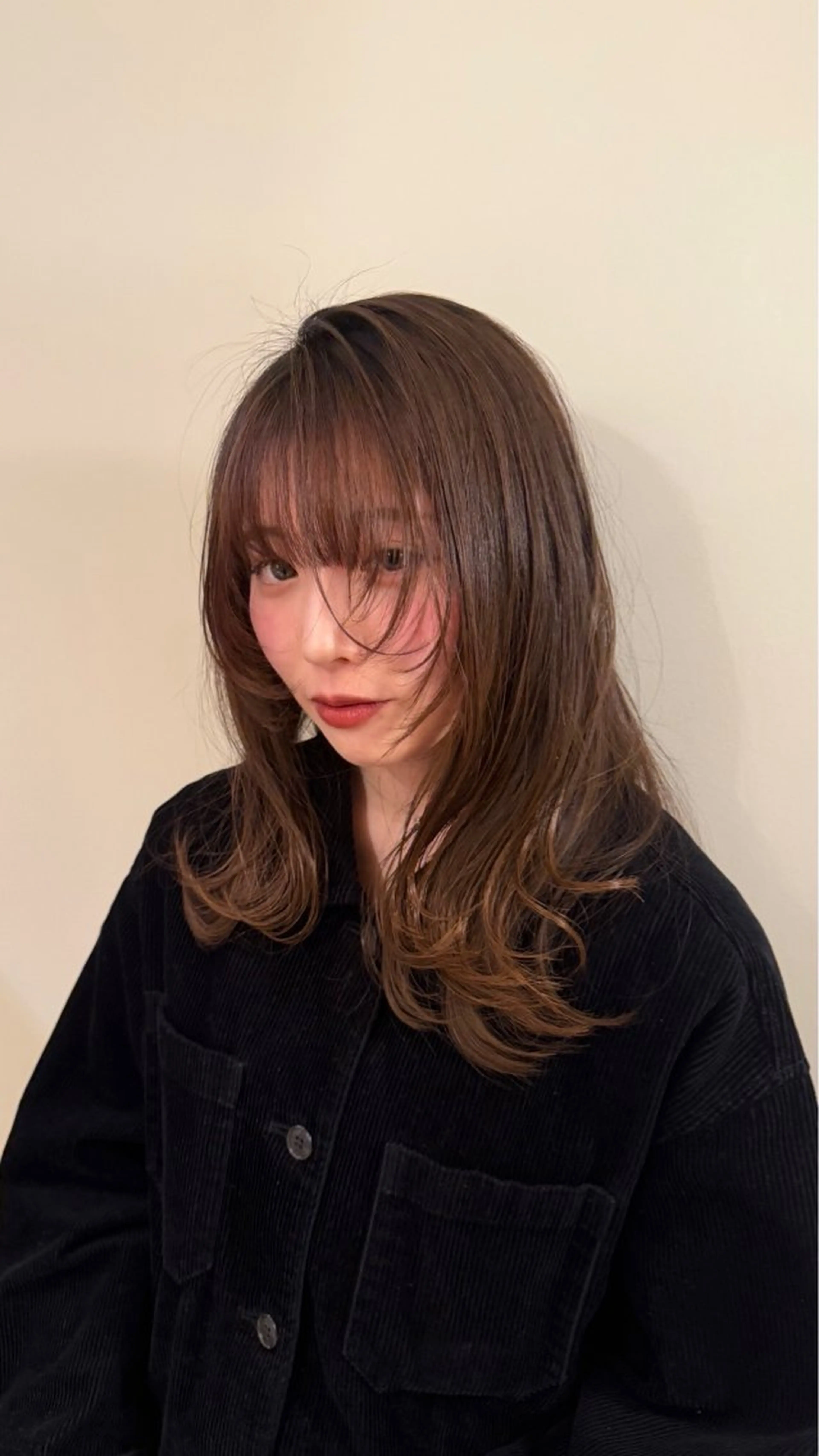 ピエドプール NINAのヘアスタイル