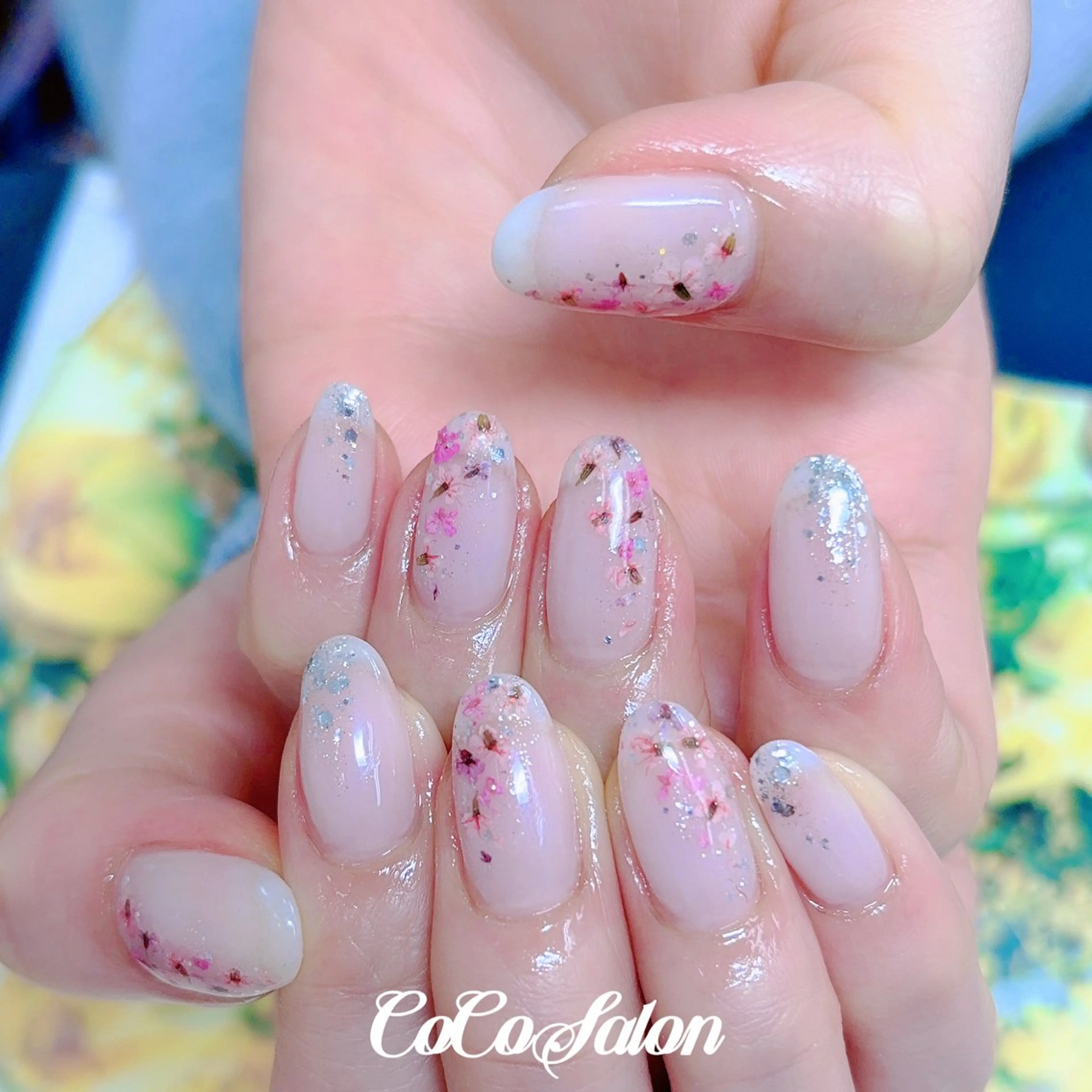 ネイル 入学式 フラワーネイル ジェルネイル ガーリー グラデーション ハンドネイル CoCoSalon ネイル/まつ毛予約のネイルデザイン