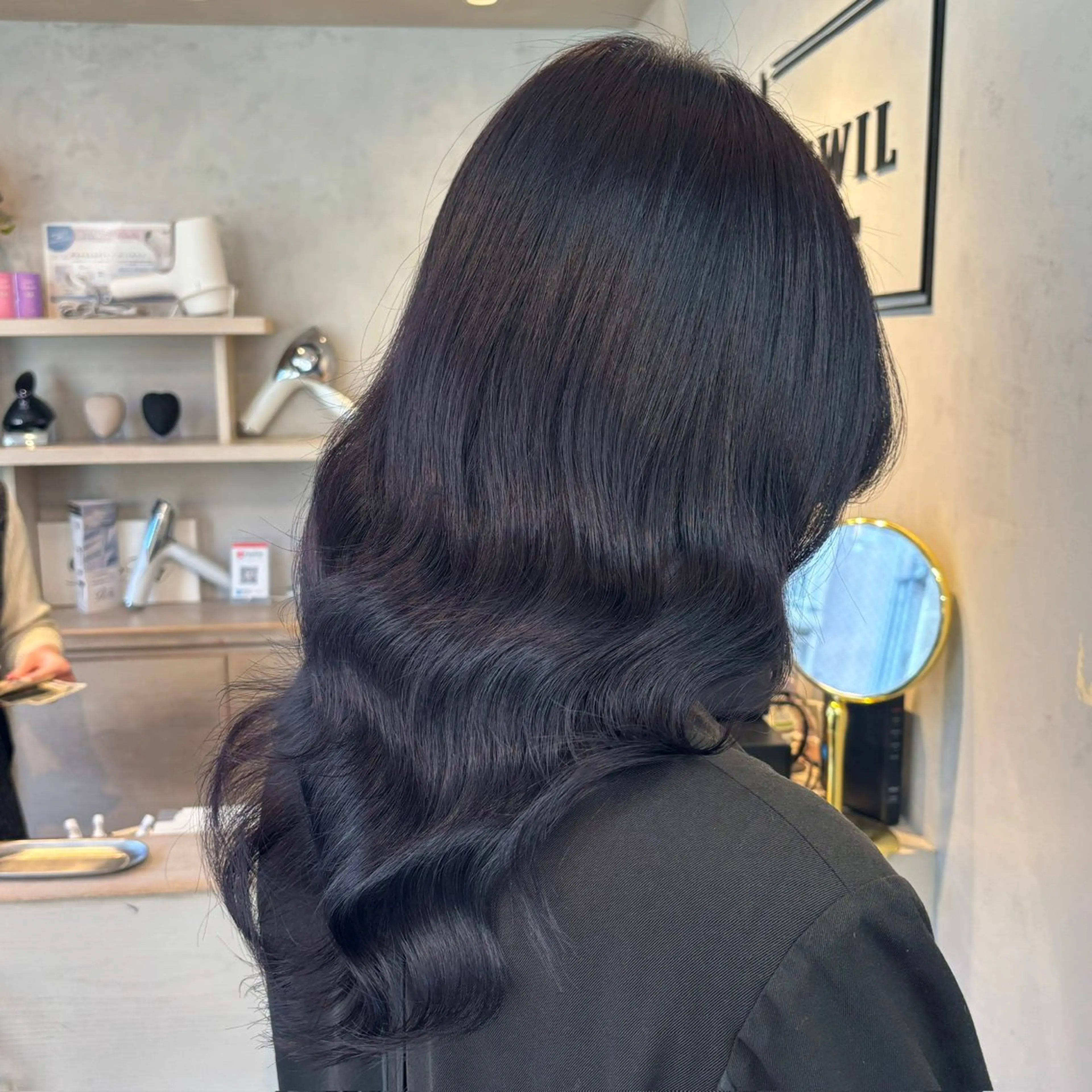 セミロング ヘアカラー トリートメント ヘアセット ラベンダーカラー /巻き/WAKANAのヘアスタイル