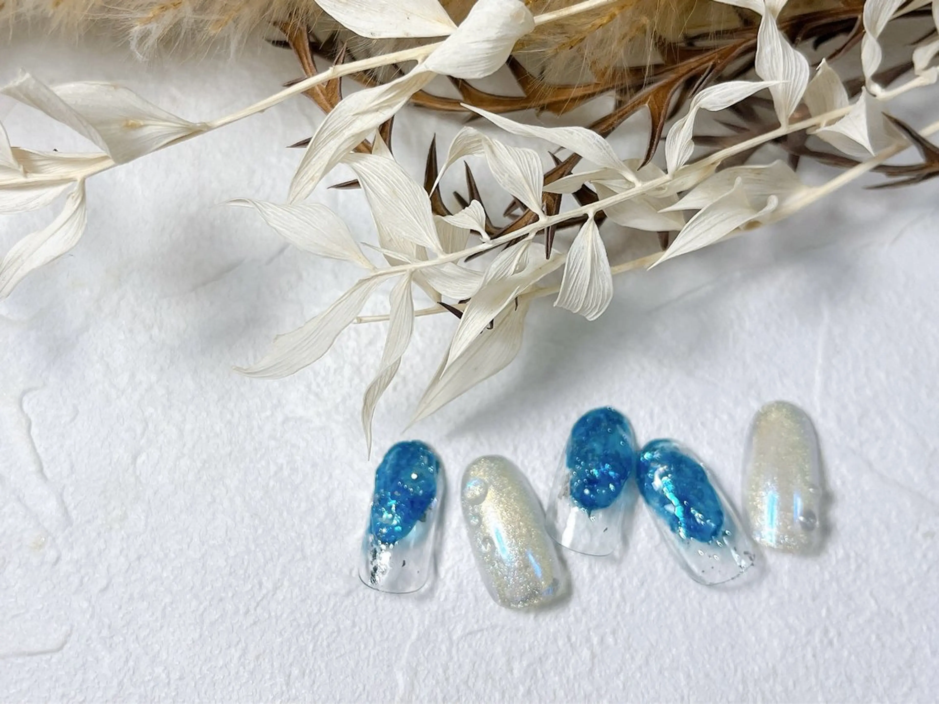 ネイル オーロラネイル フットネイル フレンチネイル ジェルネイル マグネットネイル kiki nail たまプラーザのネイルデザイン