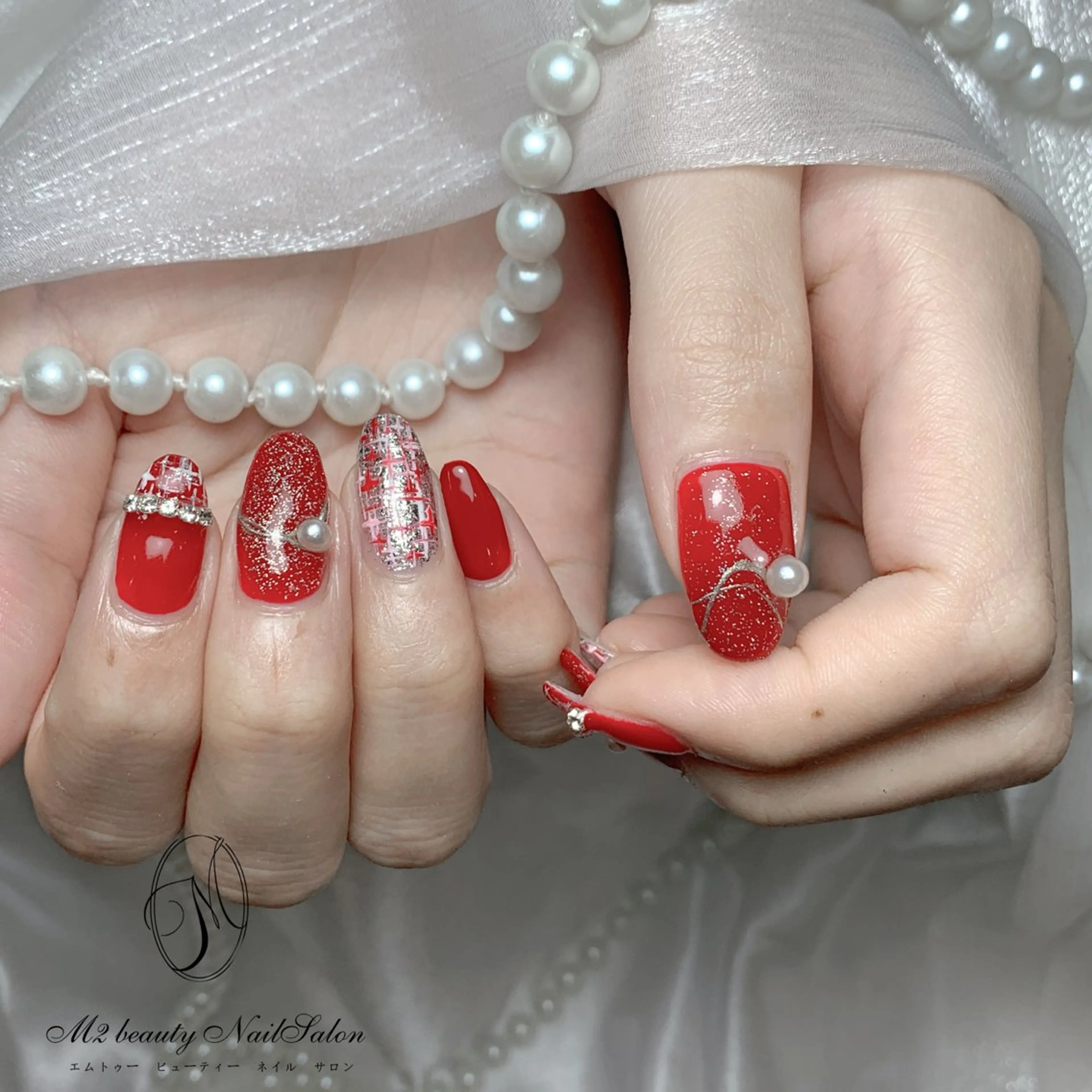 ネイル アートネイル フラッシュネイル フレンチネイル ガラスフレンチ グラデーション ハンドネイル M2 BEAUTY アユミのネイルデザイン