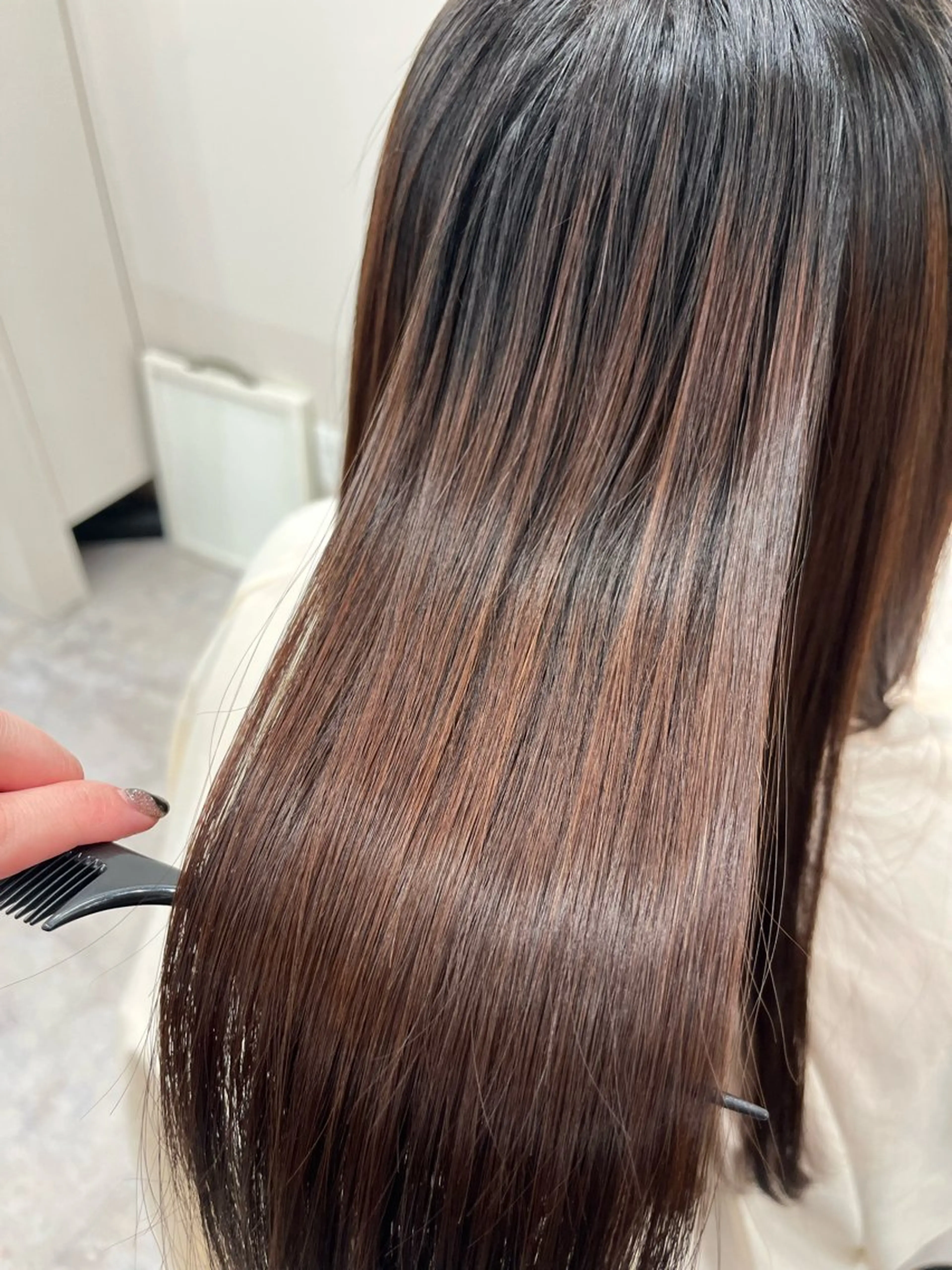 ロング 縮毛矯正 ULUA吉祥寺店所属・ULUA ひまりのヘアスタイル