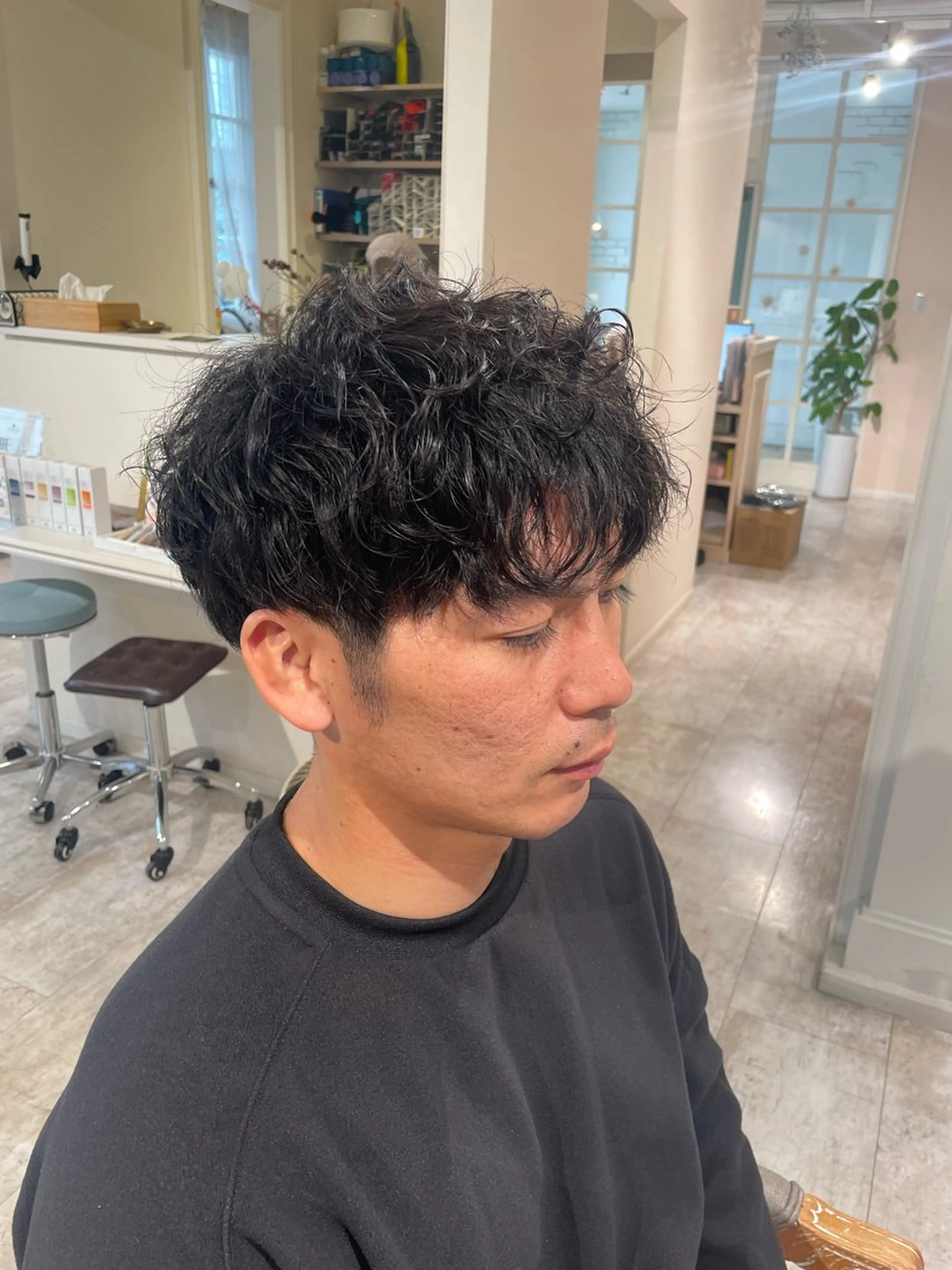 パーマ メンズ 推しｶﾗｰ/韓国/ ﾋﾟﾝｸ/Renonのヘアスタイル