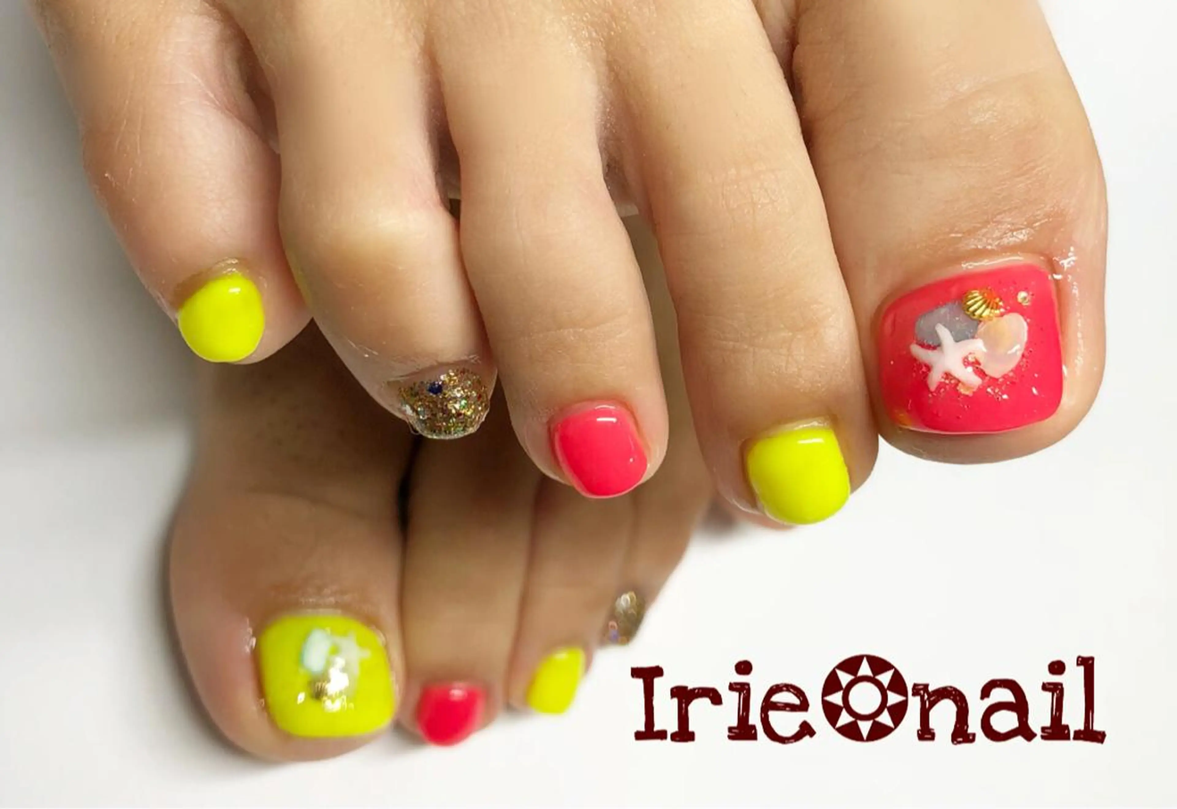 ネイル アートネイル シンプルネイル 與儀 知佳のネイルデザイン