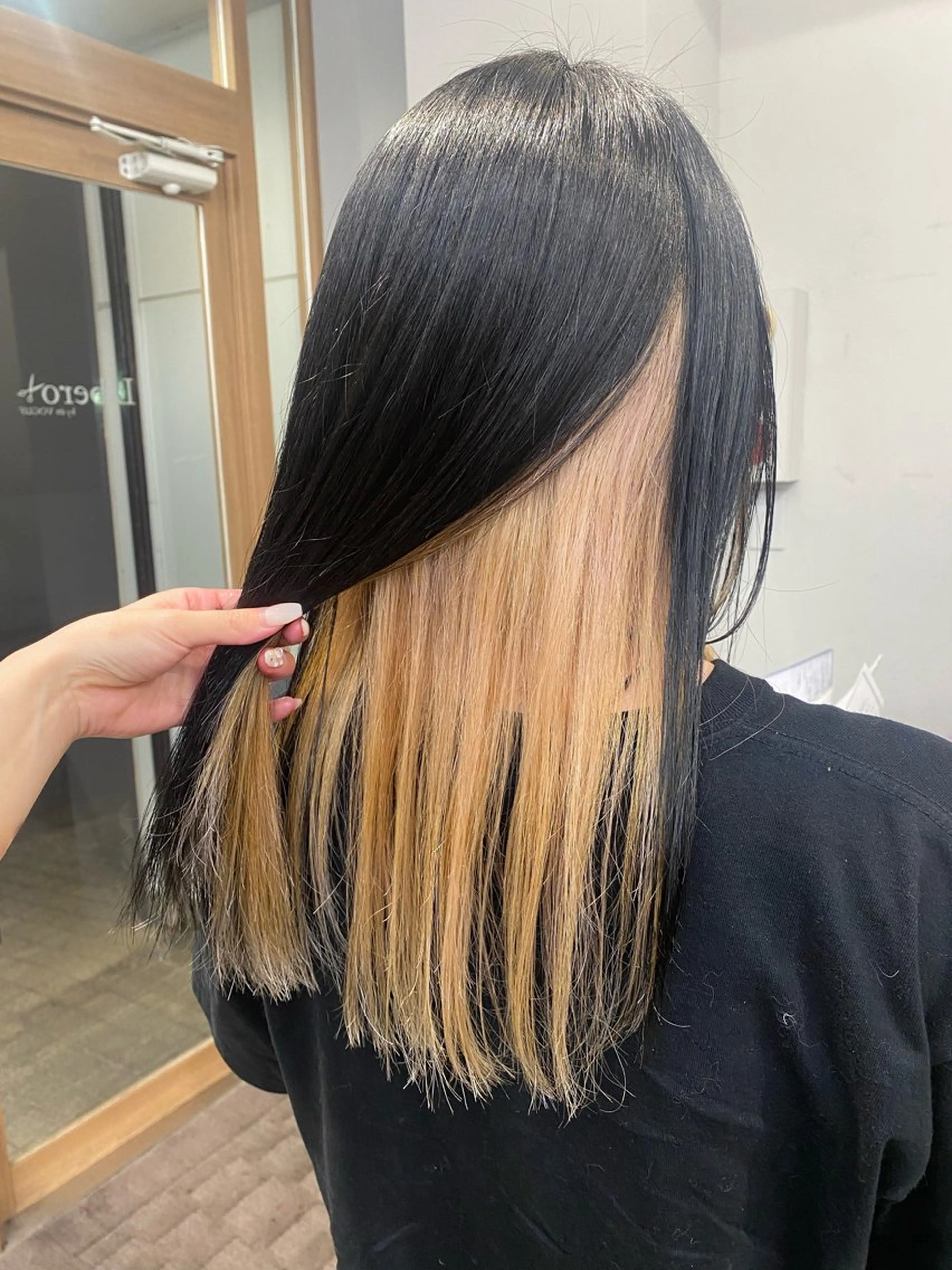 セミロング カラー 🐾Libero🐾 柏　KONOMIのヘアスタイル