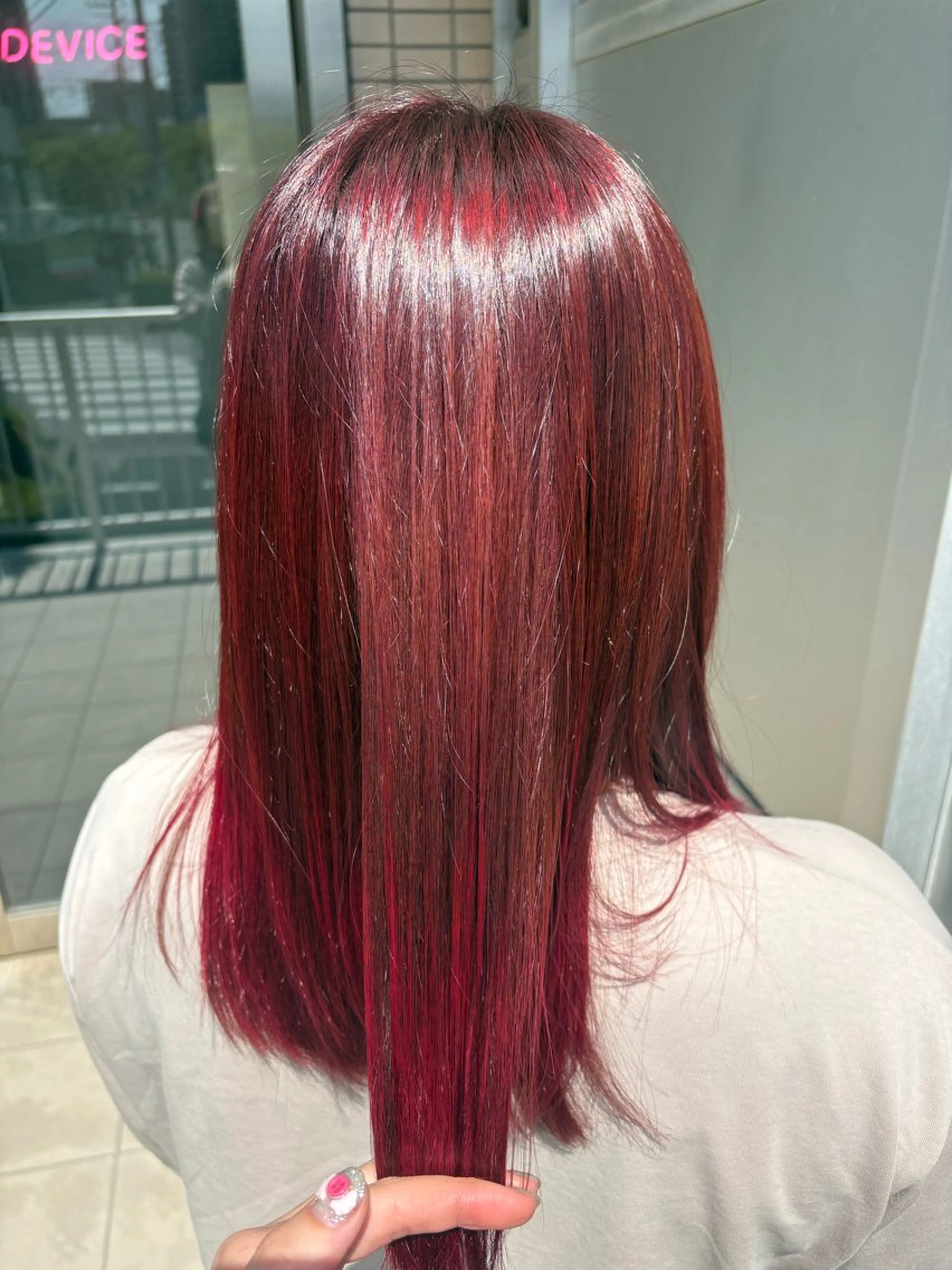 カラー 河内 謡のヘアスタイル
