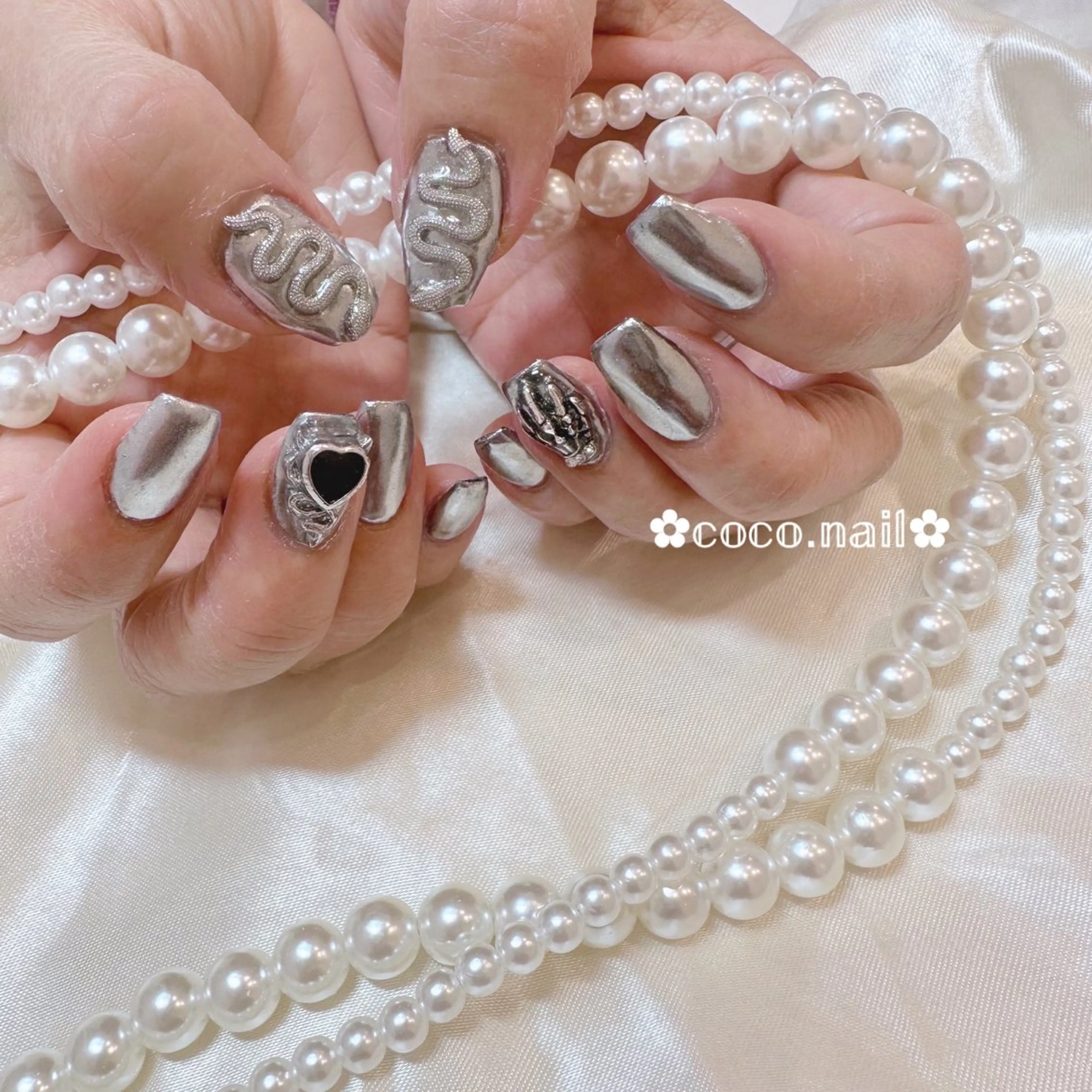 ネイル ハンドネイル lili.nail y2k/長さ出しのネイルデザイン