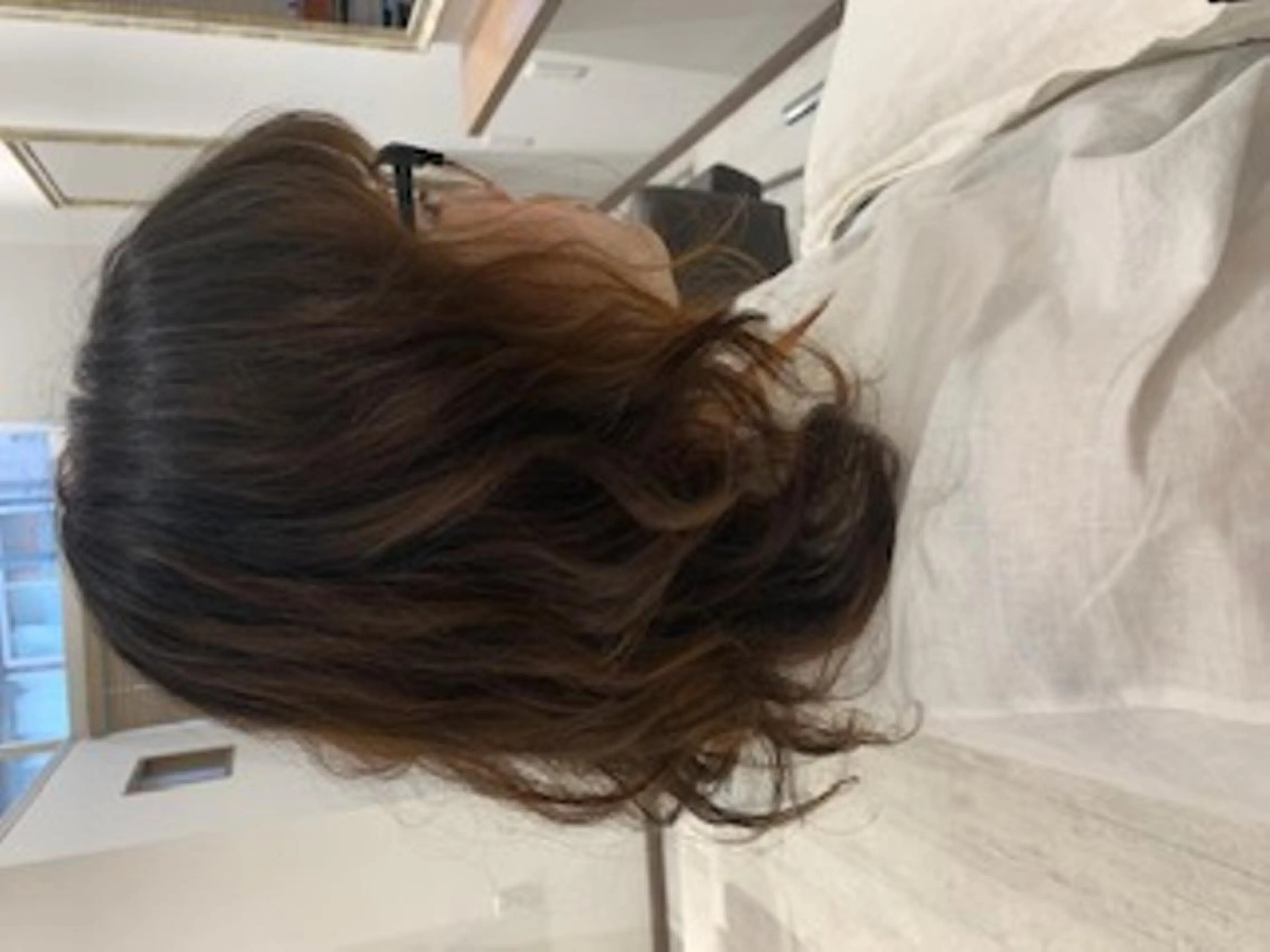 ミディアム パーマ 瀬尾 由希菜のヘアスタイル