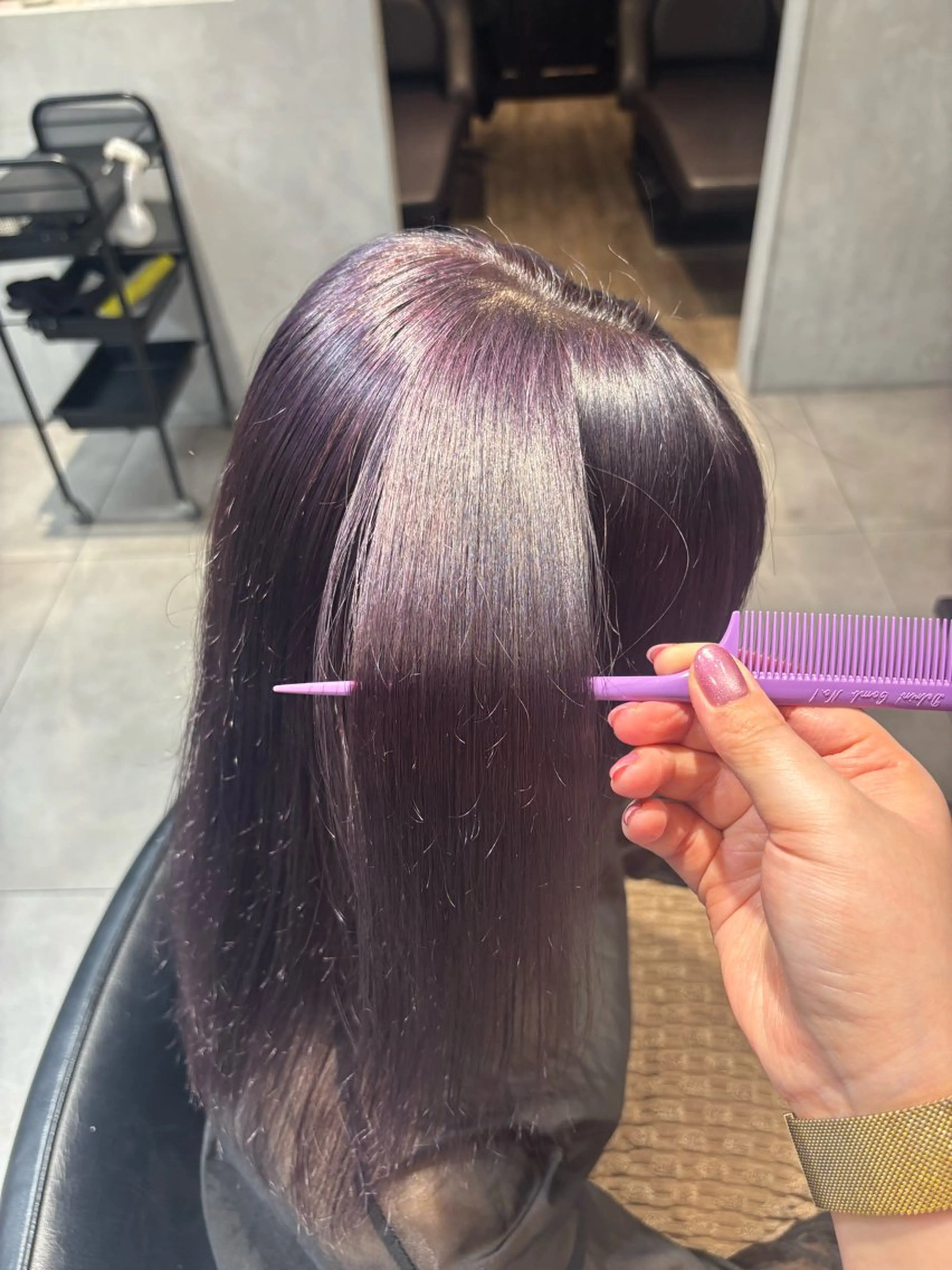 カラー 真壁 凜々子のヘアスタイル