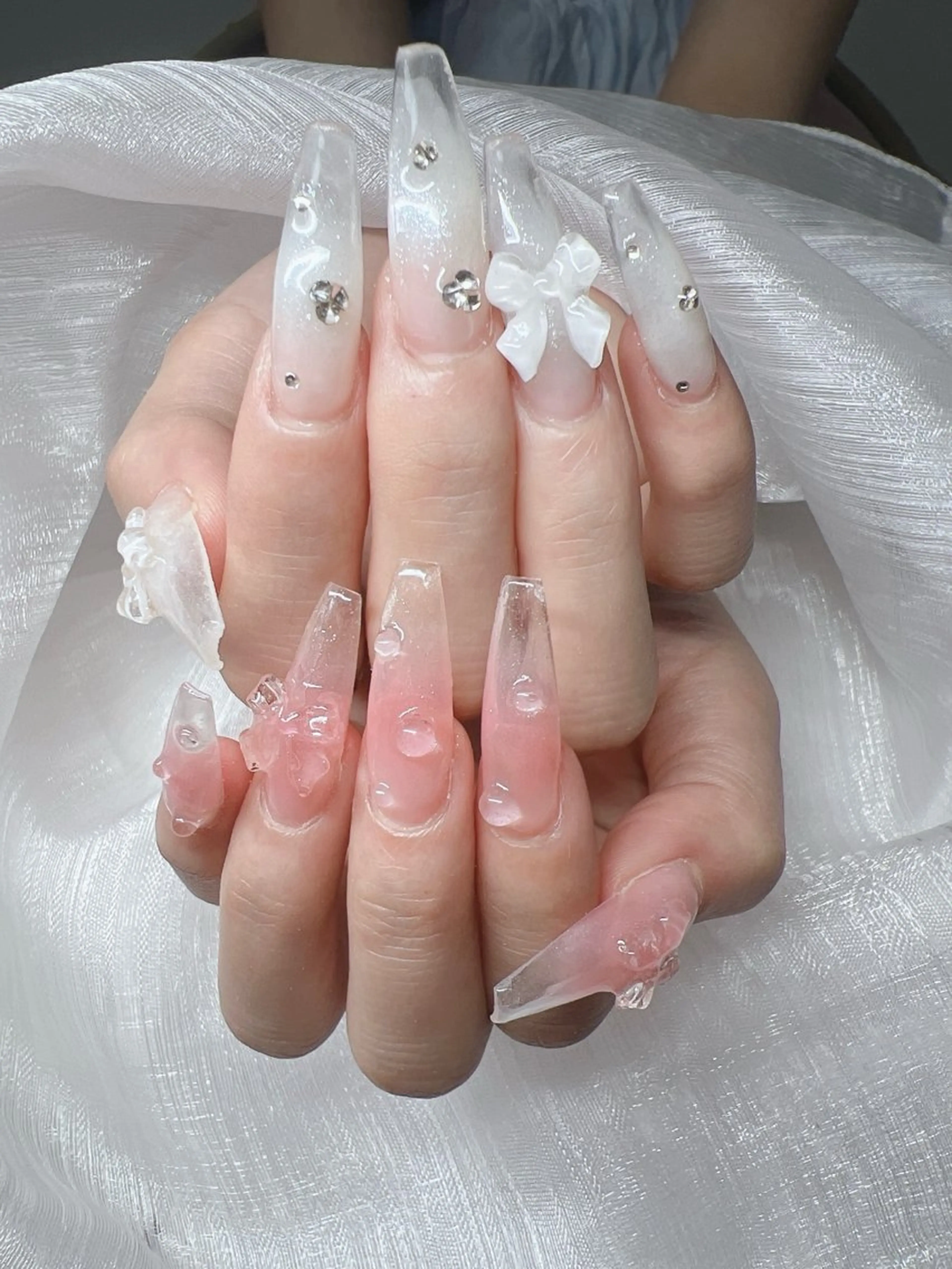ネイル 長さ出し グラデーション キラキラネイル マグネットネイル ニュアンスネイル Lee Nails チップ長さだし専門店のネイルデザイン