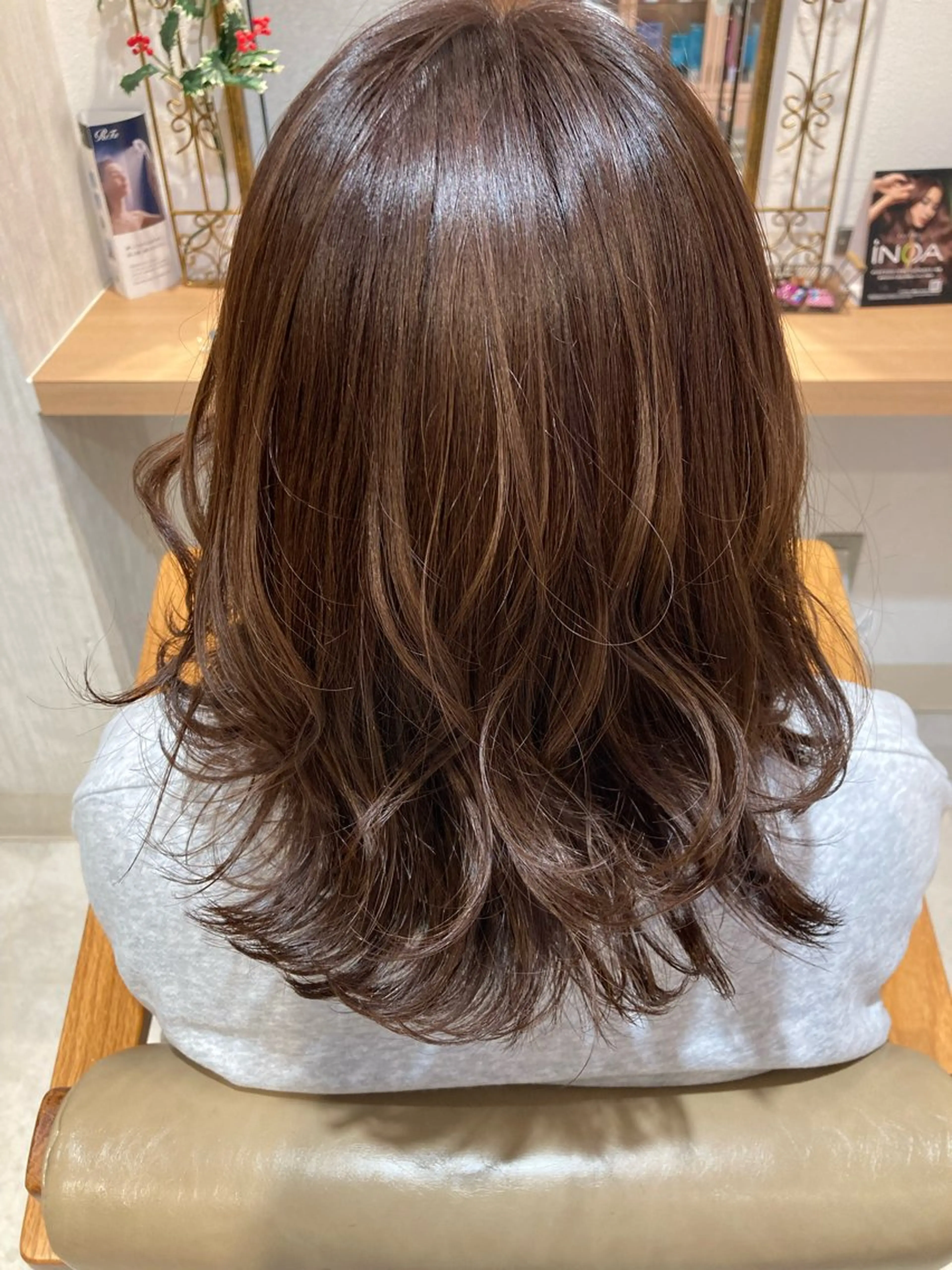 ミディアム ツヤカラー3850 まいのヘアスタイル