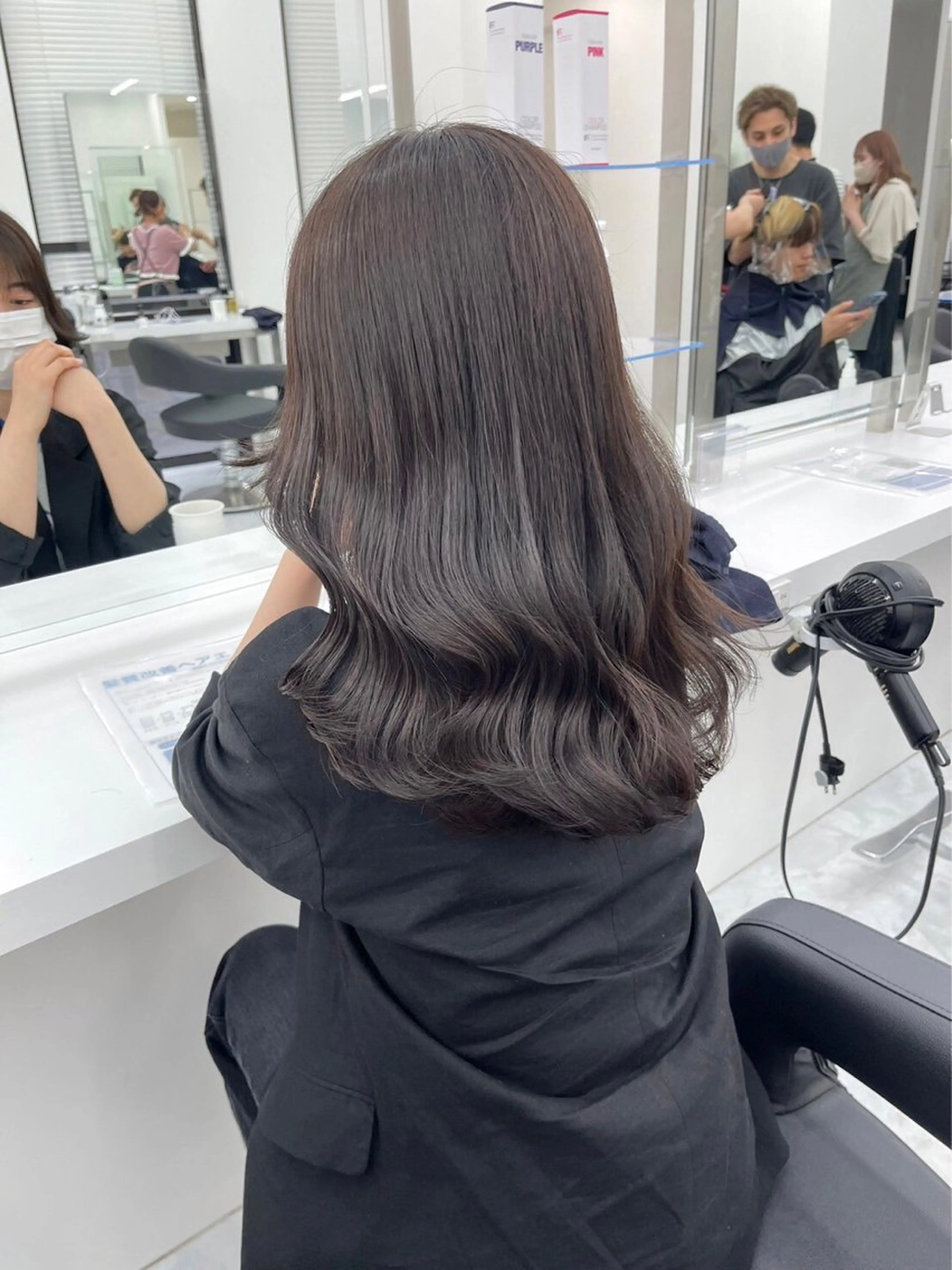 セミロング カラー ヘアアレンジ カット ヘアカラー トリートメント ヘッドスパ ヘアセット 🪞SHE池袋 Official🪞のヘアスタイル