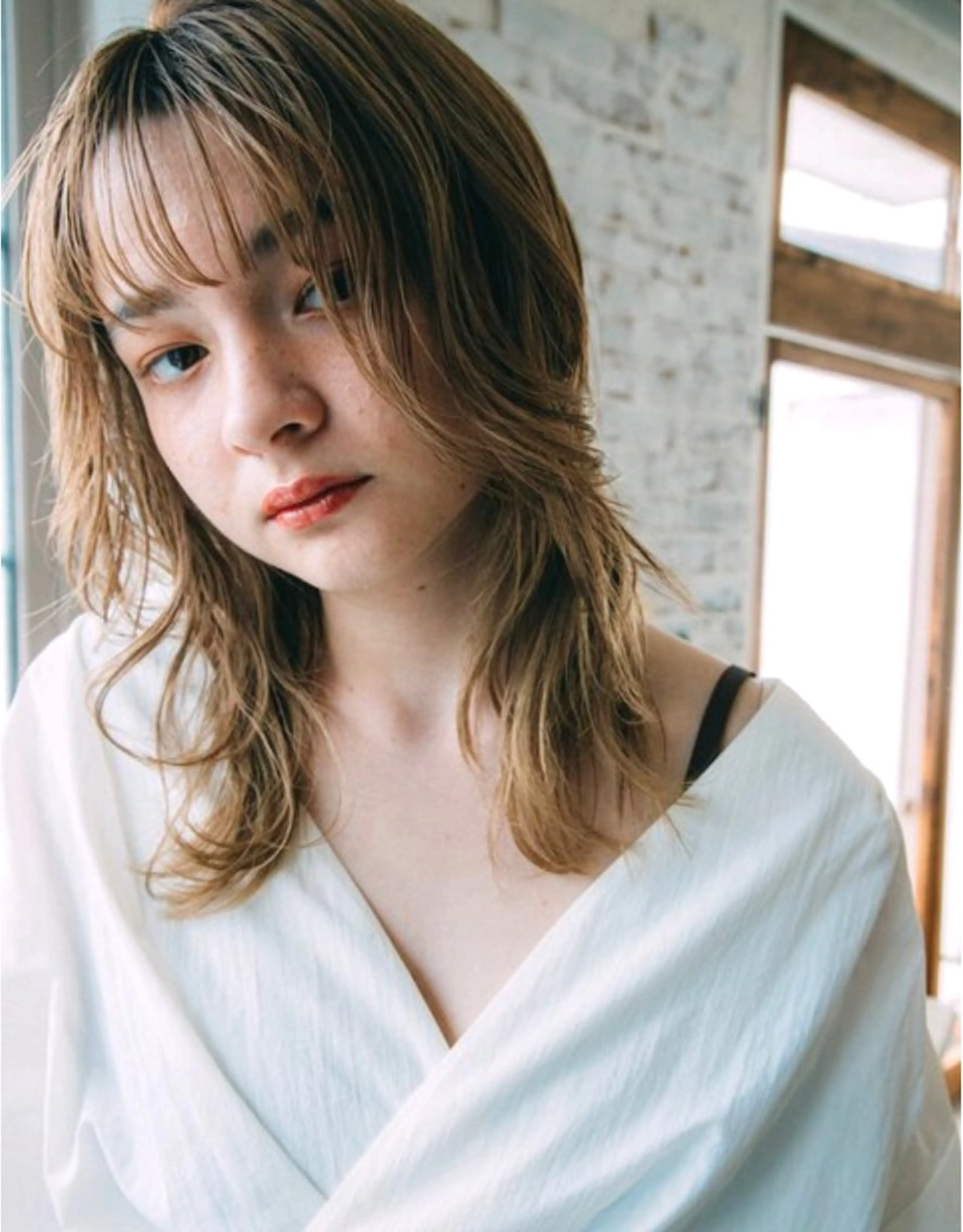 セミロング カラー ベージュ/透明感/ 桃子🎀のヘアスタイル