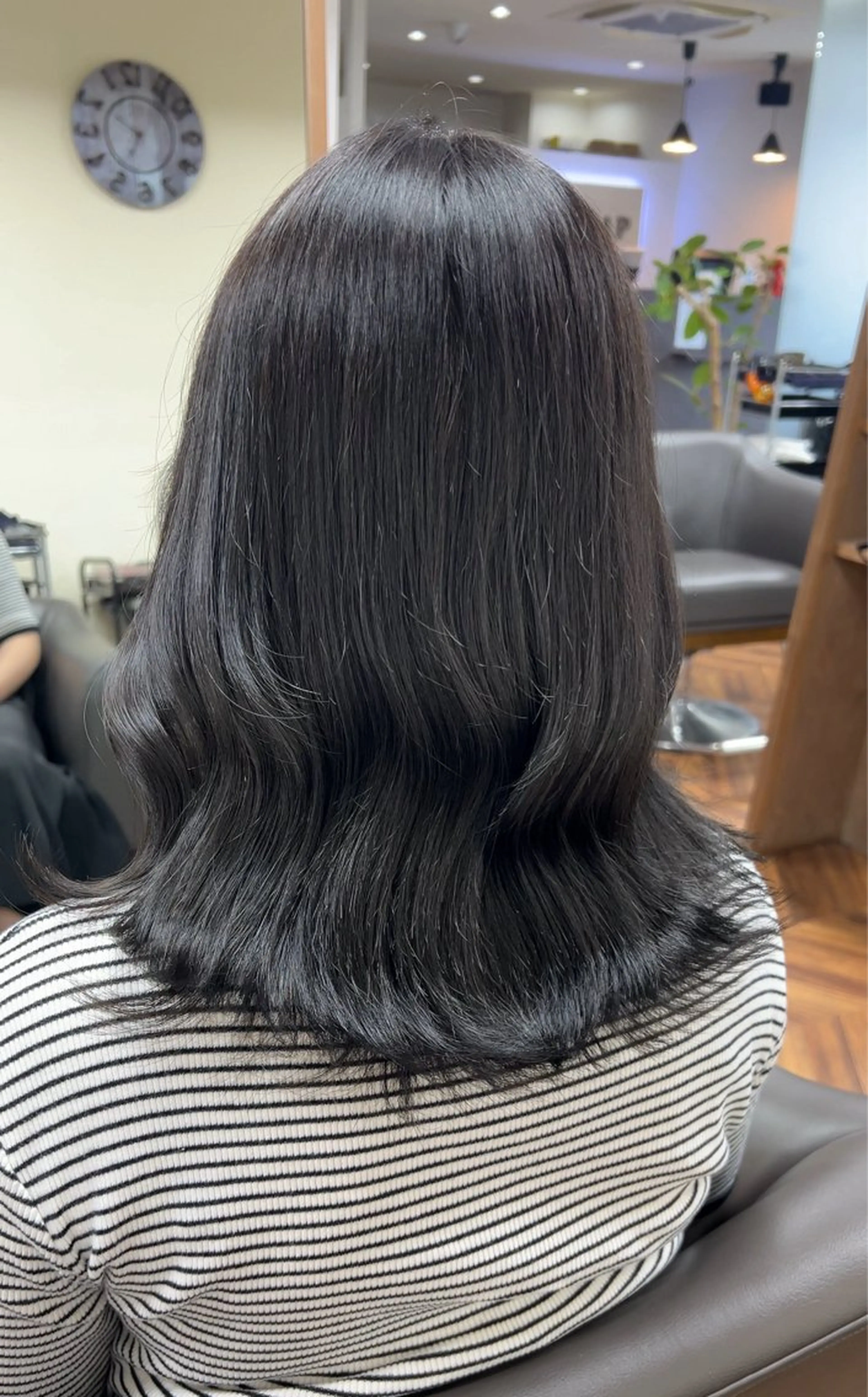 ミディアム カラー GRAN LUSSO 【MIHARU】のヘアスタイル