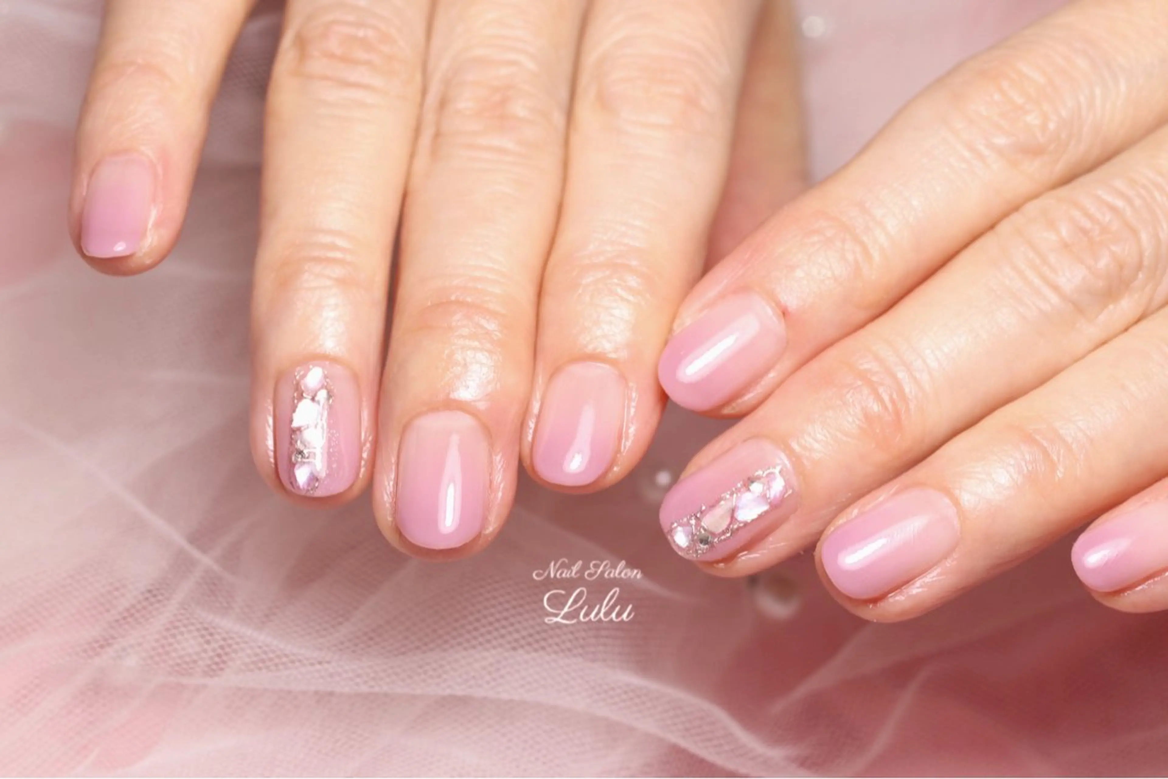 ネイル ハンドネイル Lulu nail salon 南堀江店所属・西村 あやかのネイルデザイン