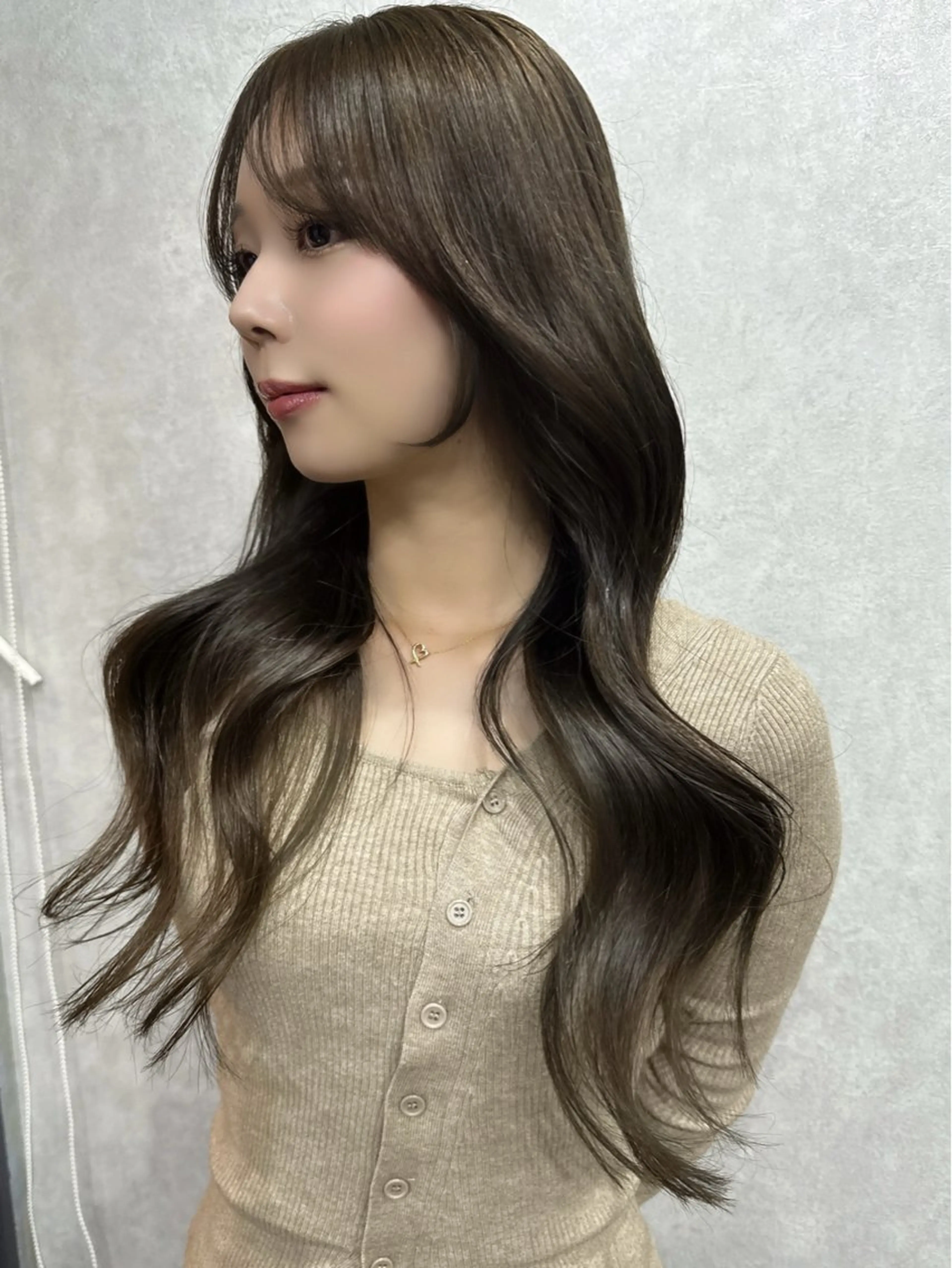 ロング カラー レイヤーカット ヘアカラー AIRI layer cut hairのヘアスタイル