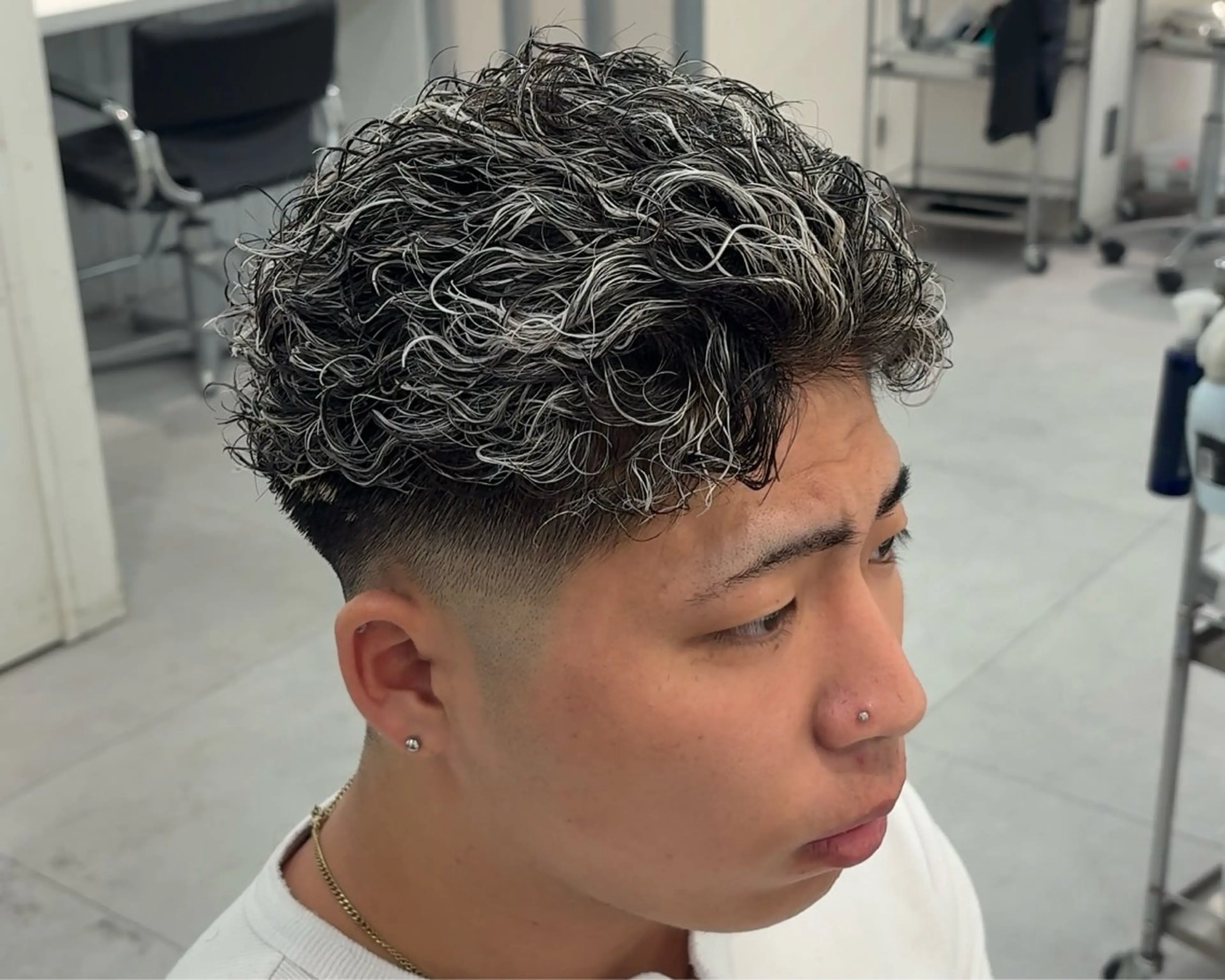 ショート パーマ メンズ カット パーマ 小山内 陸のヘアスタイル