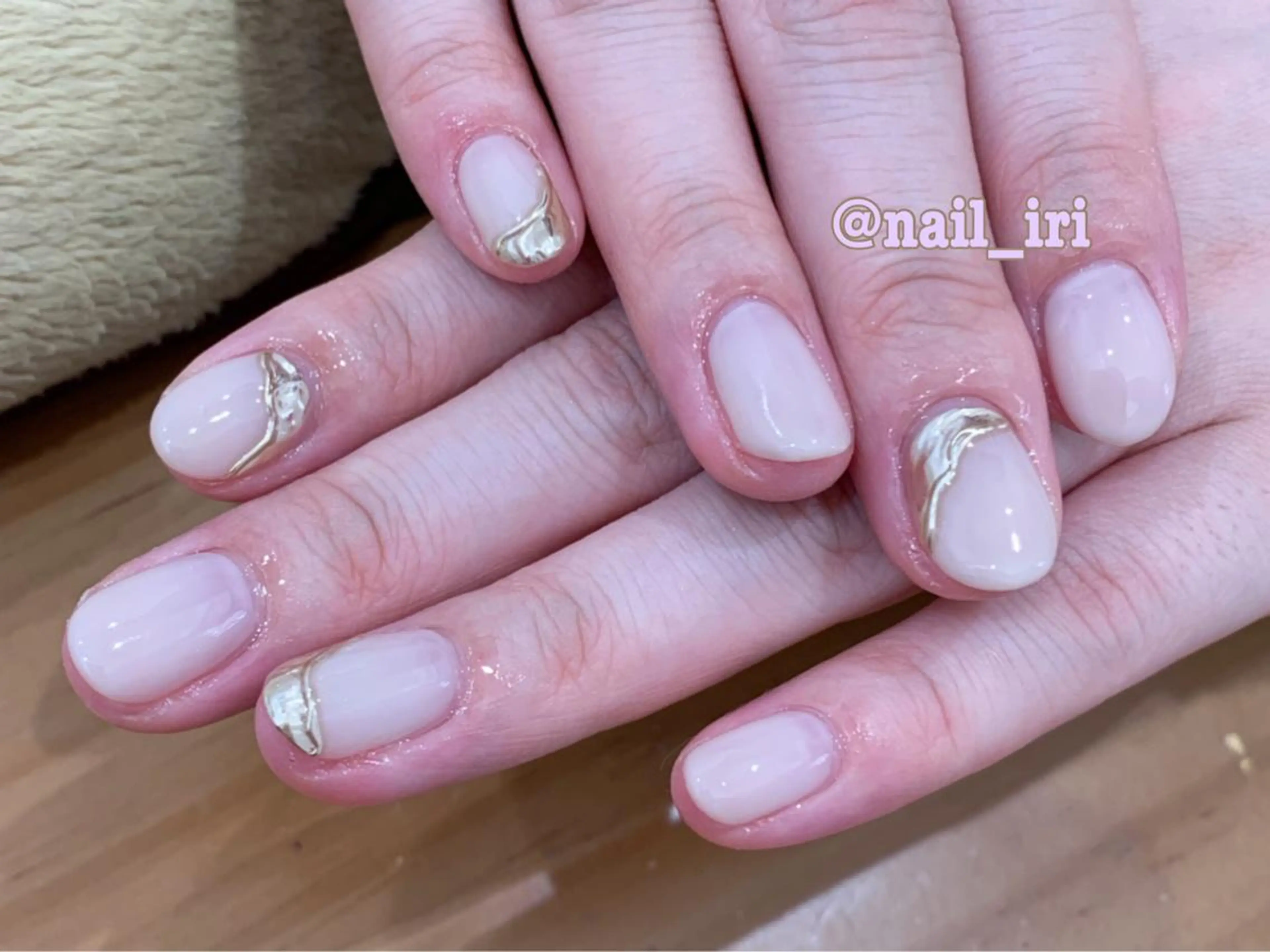 ネイル アートネイル ジェルネイル ワンカラーネイル ハンドネイル 中川 愛理のネイルデザイン