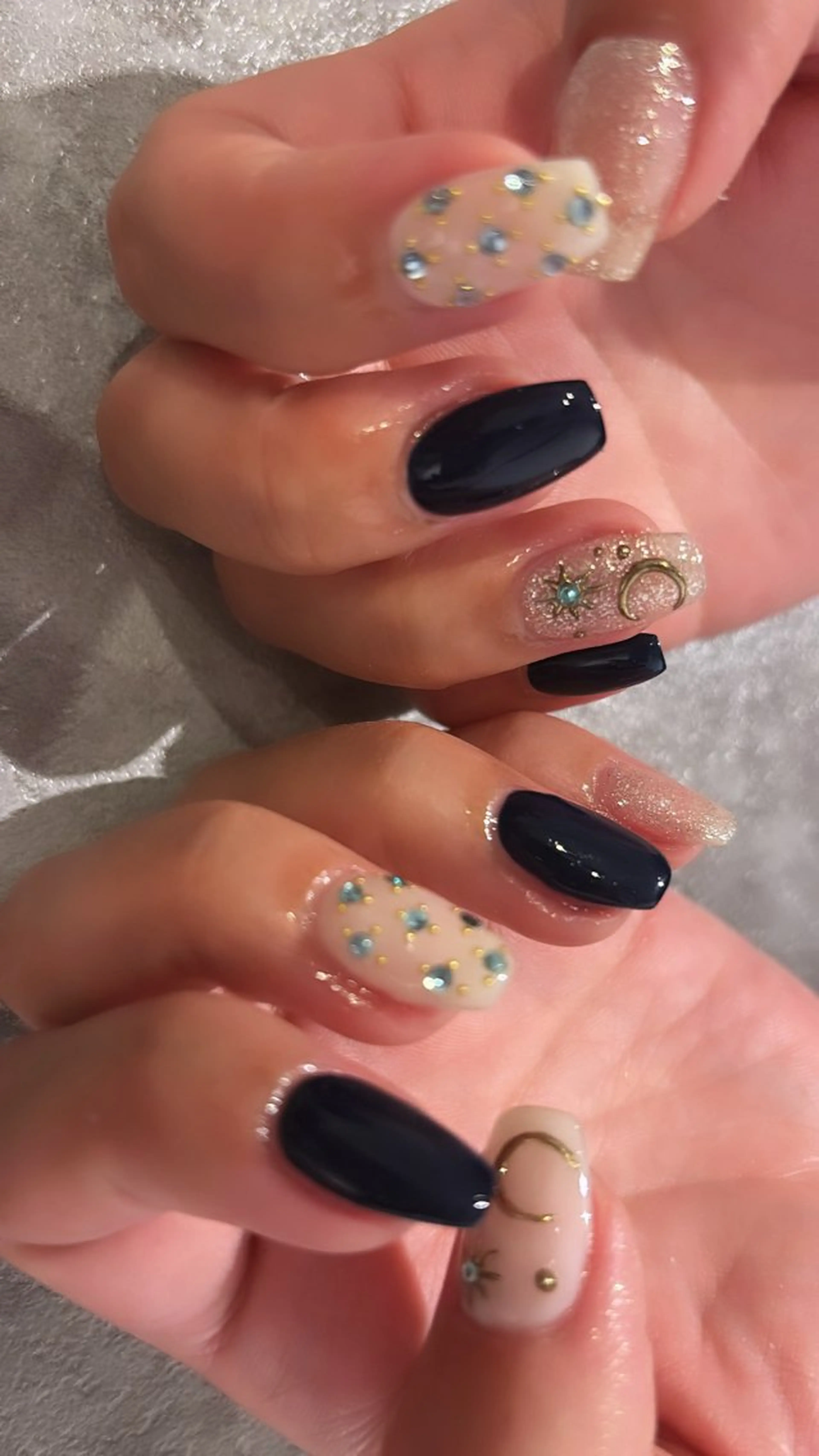 ネイル Mignon 、のネイルデザイン