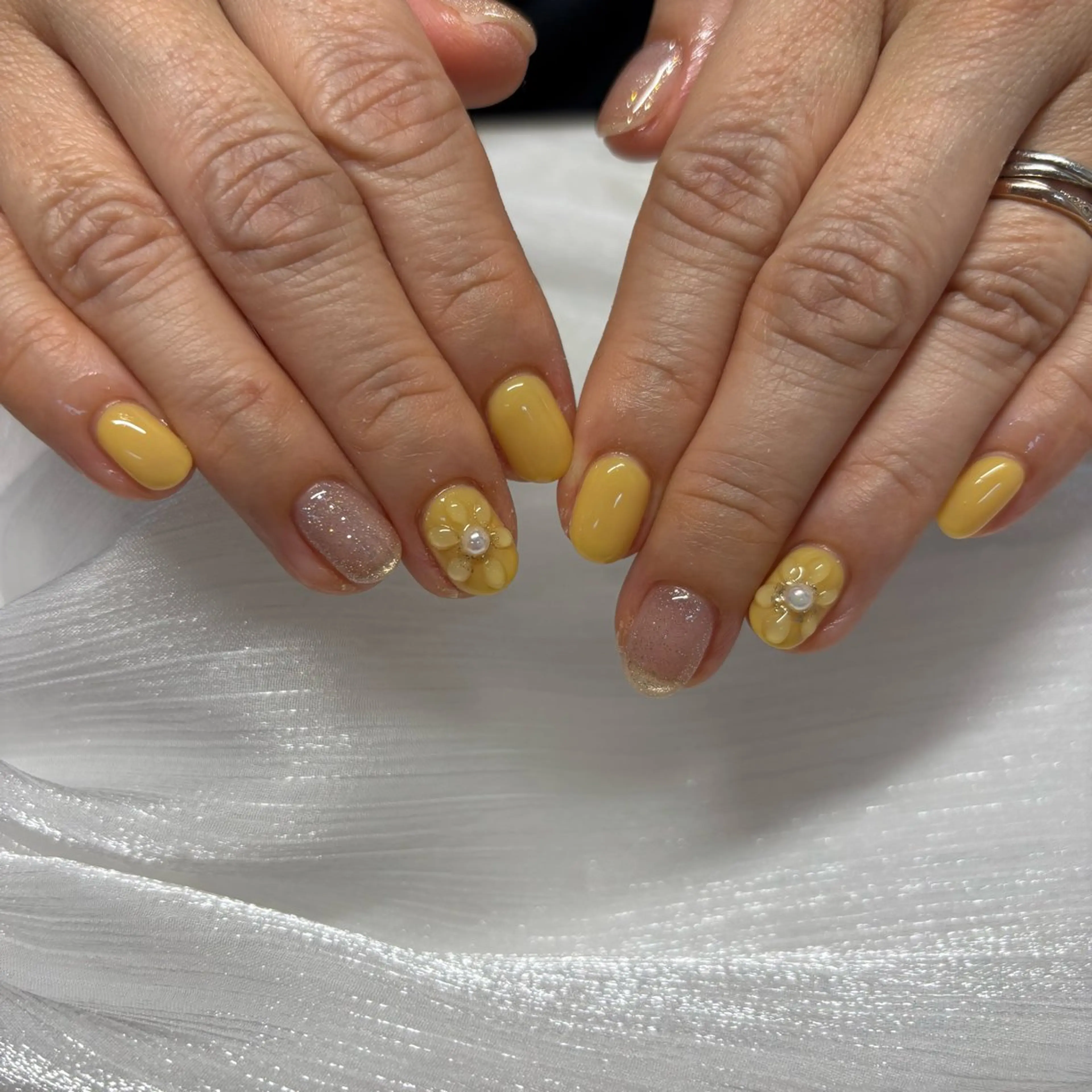 ネイル フラワーネイル ぷっくりネイル 春ネイル ハンドネイル soi. ソワのネイルデザイン