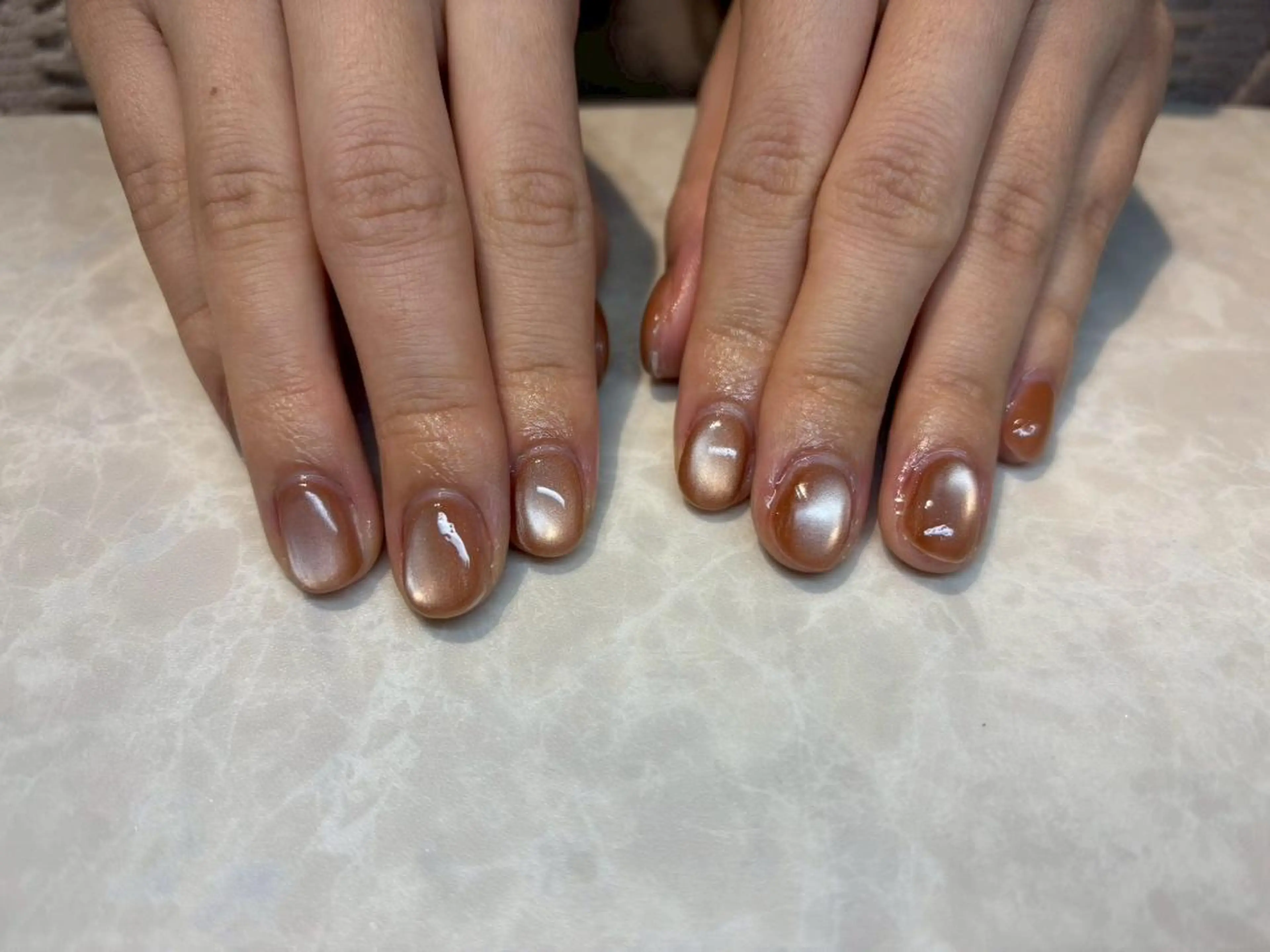 ネイル アートネイル 韓国ネイル マグネットネイル 持ち込み ニュアンスネイル Allma Nailのネイルデザイン