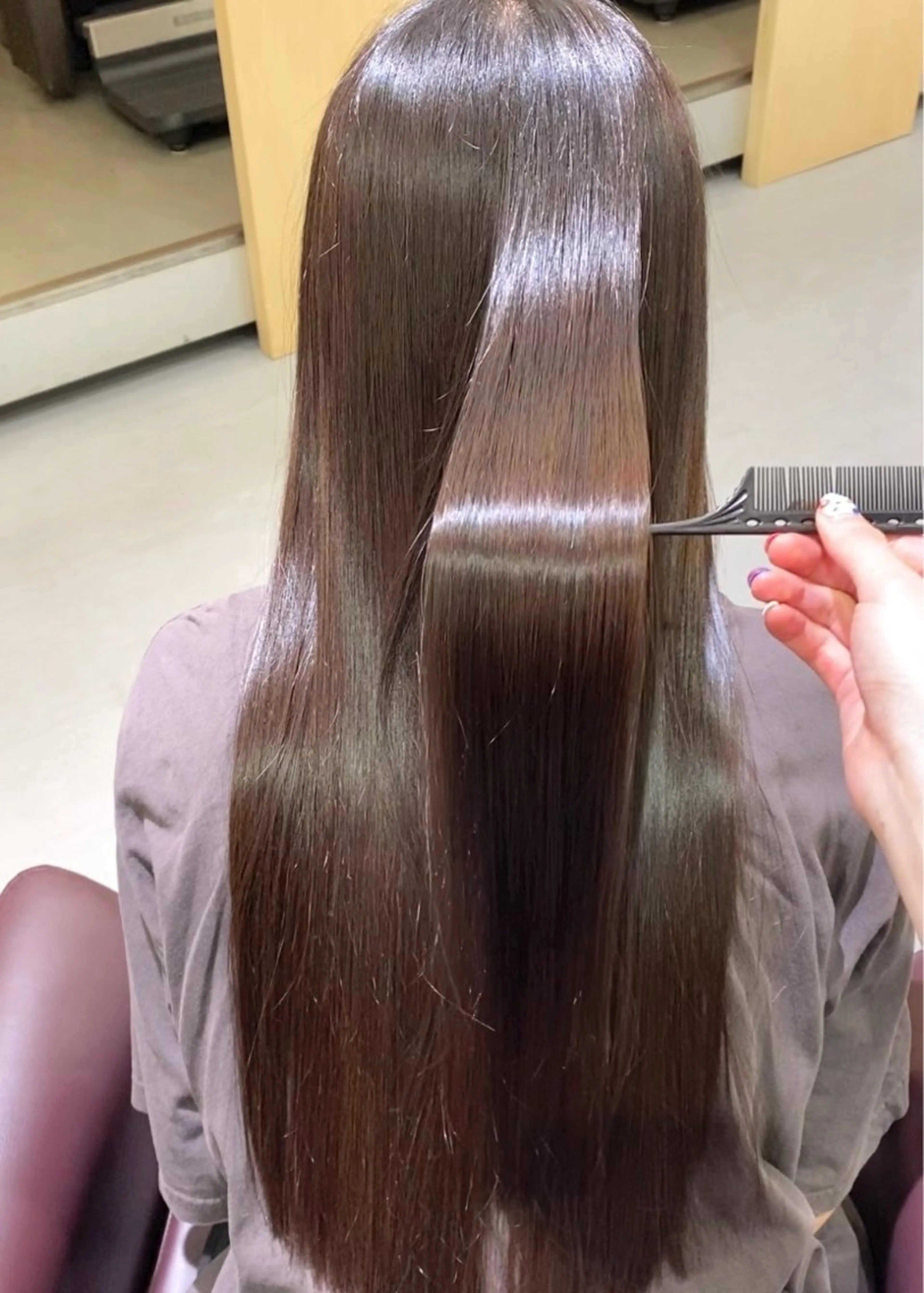 ロング ️🫧透明感カラー& 髪質改善🎀いさきのヘアスタイル