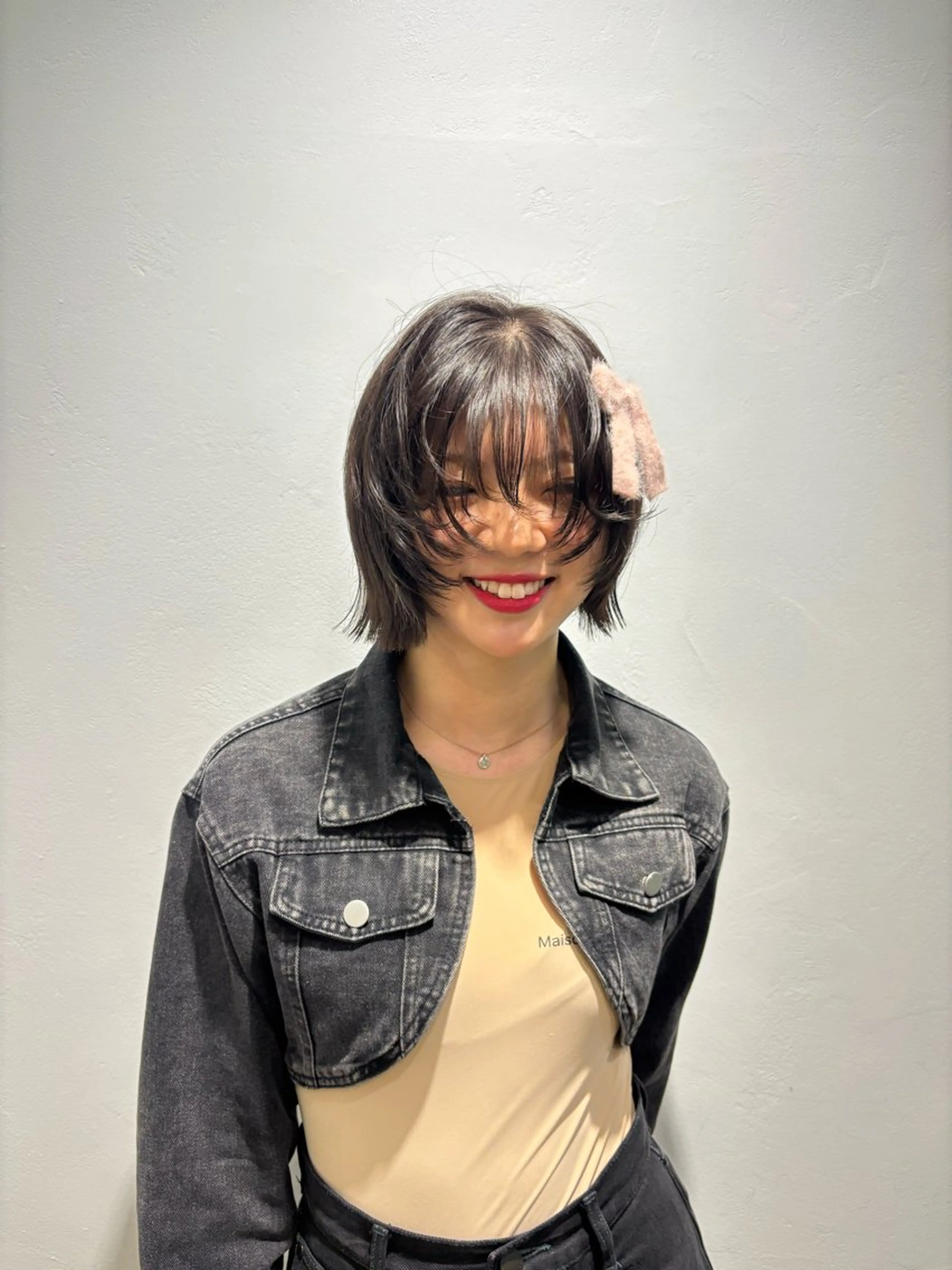 ショート 荒木 美咲のヘアスタイル