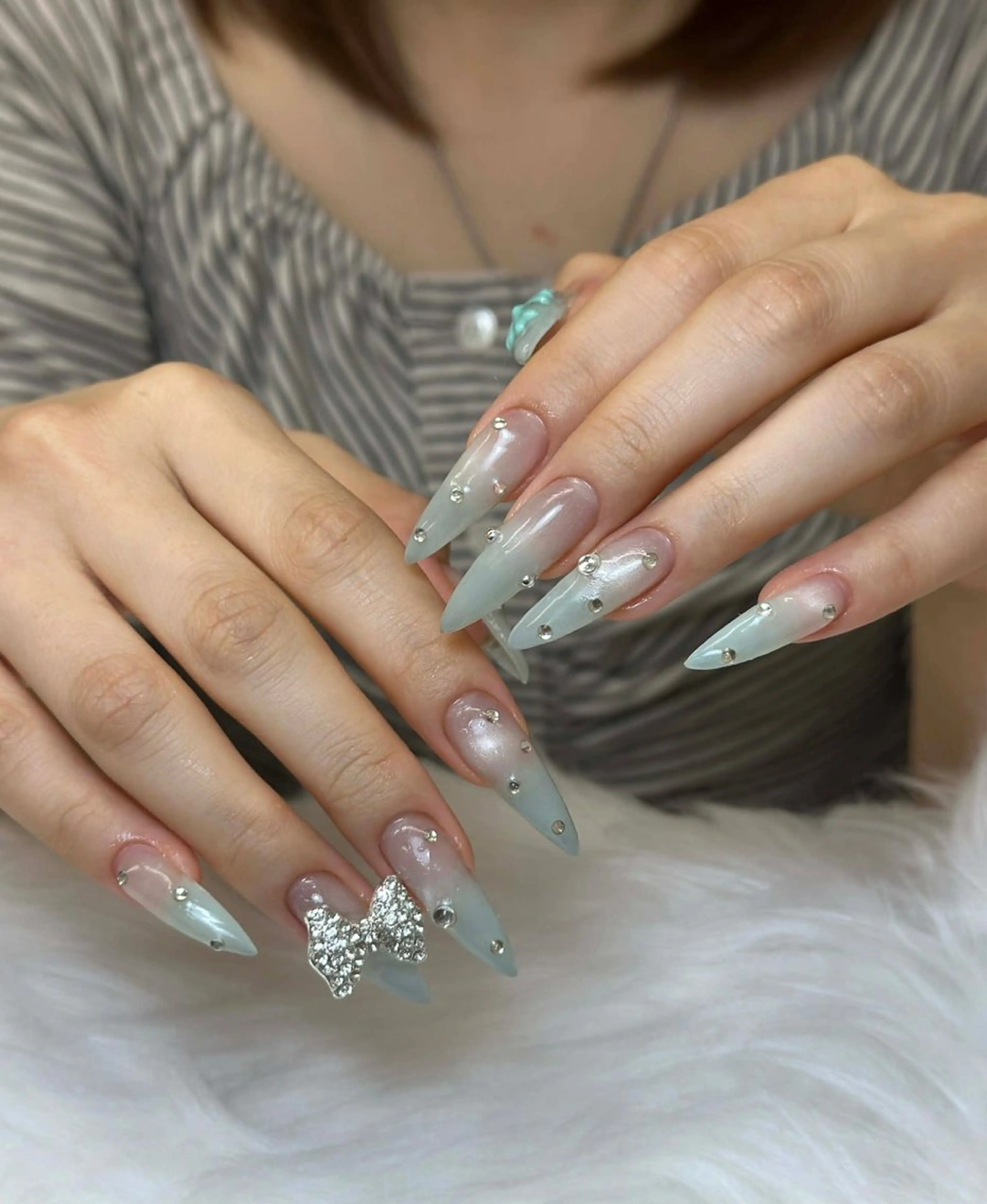 ネイル アートネイル 成人式 ジェルネイル ニュアンスネイル 夏ネイル ハンドネイル Jenn Nail Salonのネイルデザイン