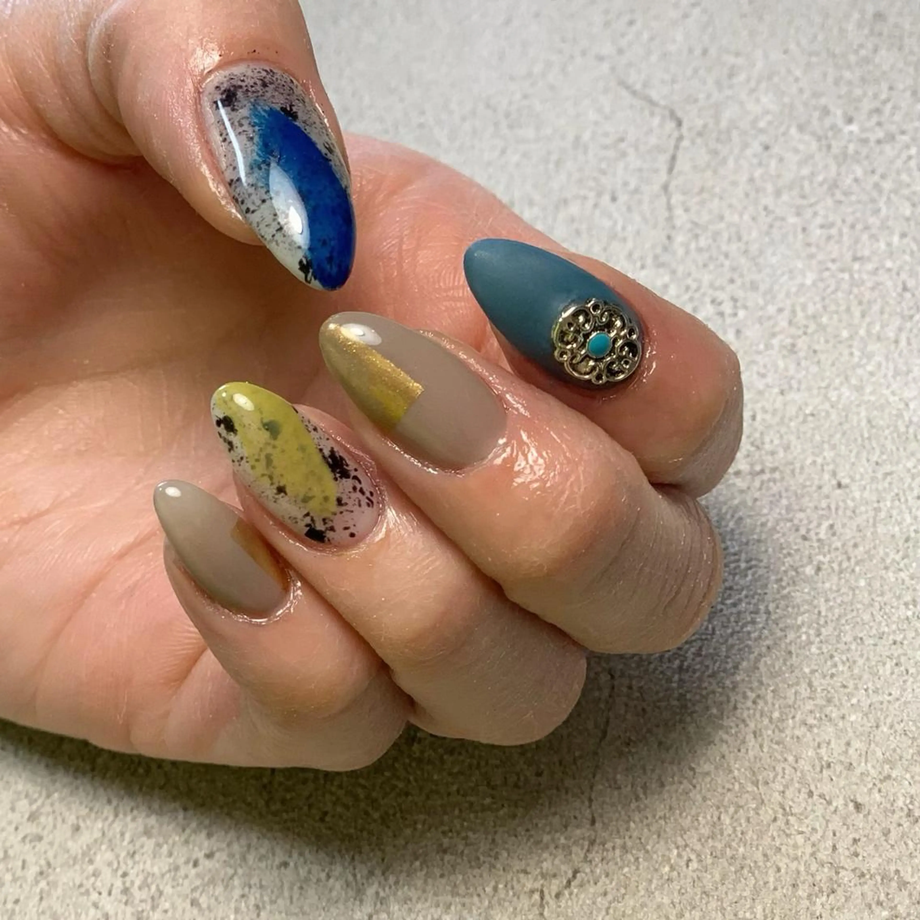 ネイル S. JEWELのネイルデザイン