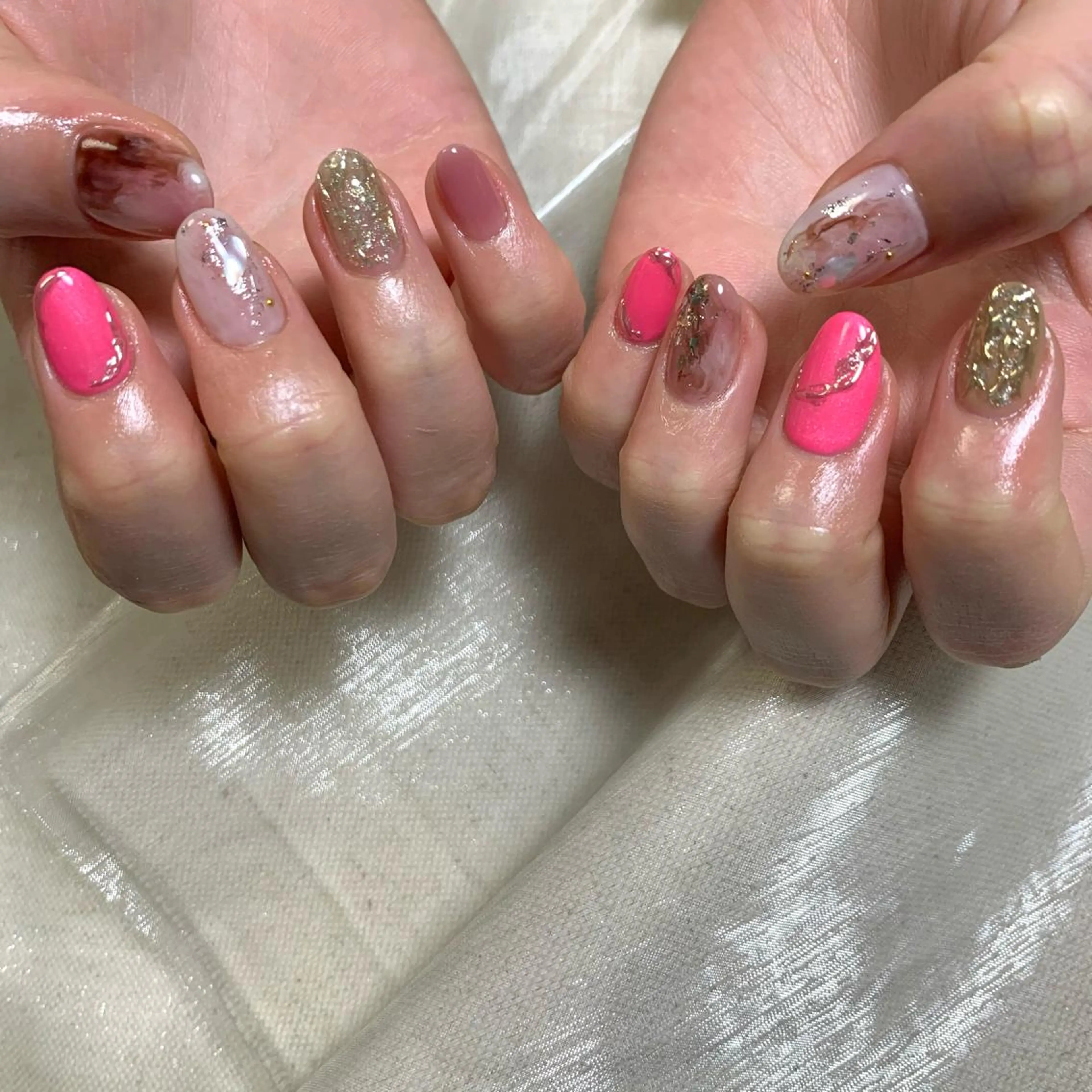 ネイル ピンク ハンドネイル 里見 麗のネイルデザイン