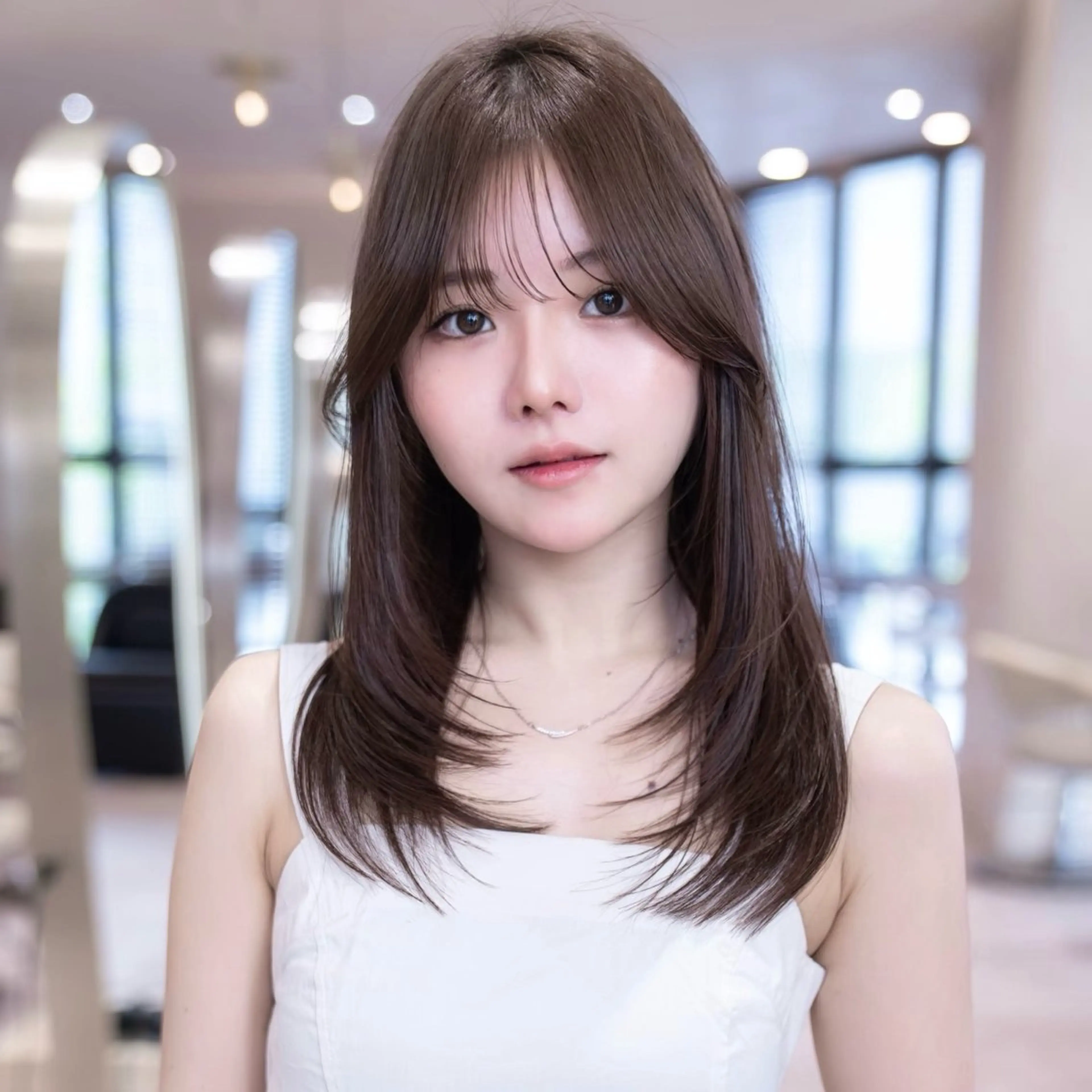 セミロング ボブ 顔まわりレイヤー 顔周りカット ハッシュカット 髪質改善 原宿/韓国/髪質改善 /レイヤー/ボブのヘアスタイル