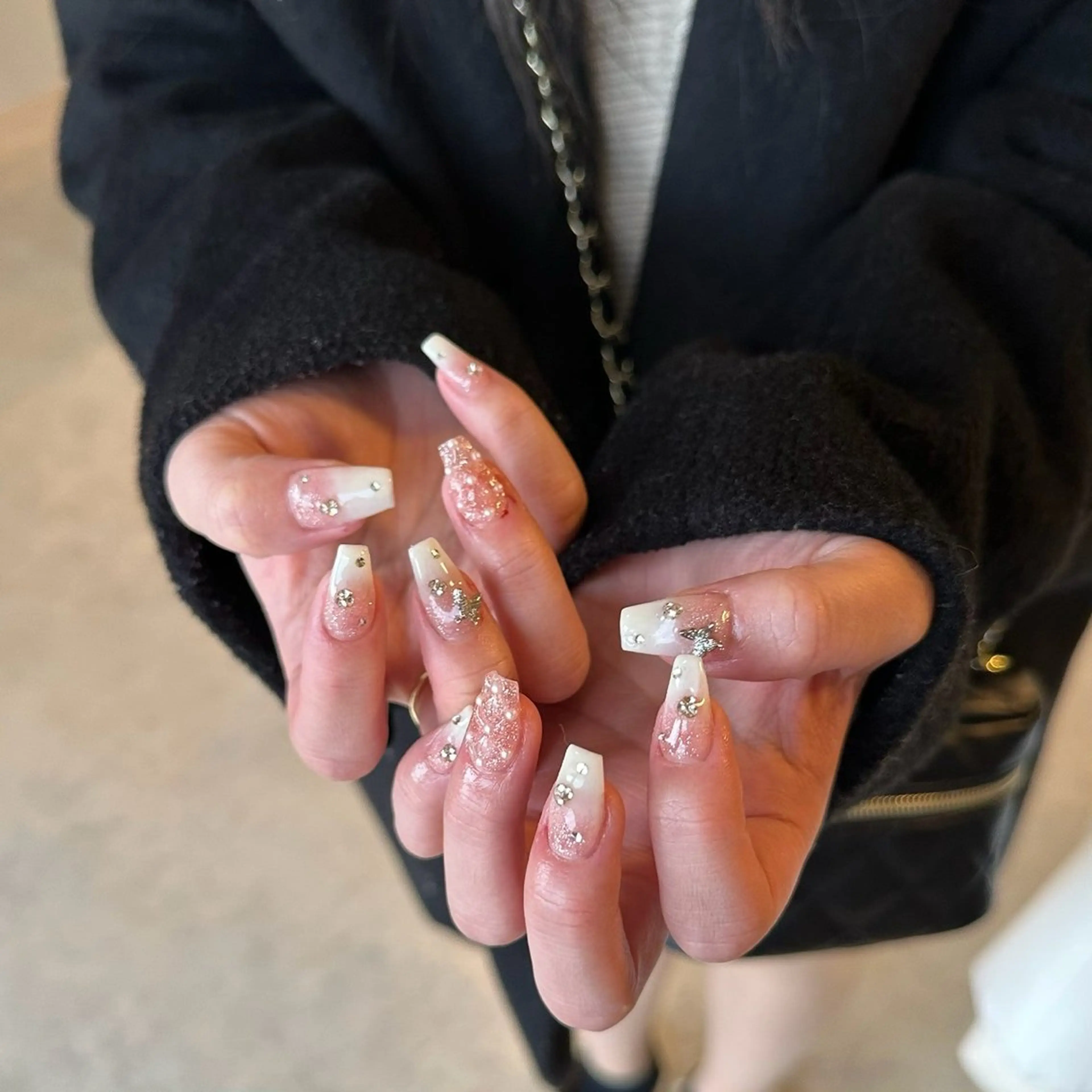 ネイル ハンドネイル nailsalon YOLOのネイルデザイン