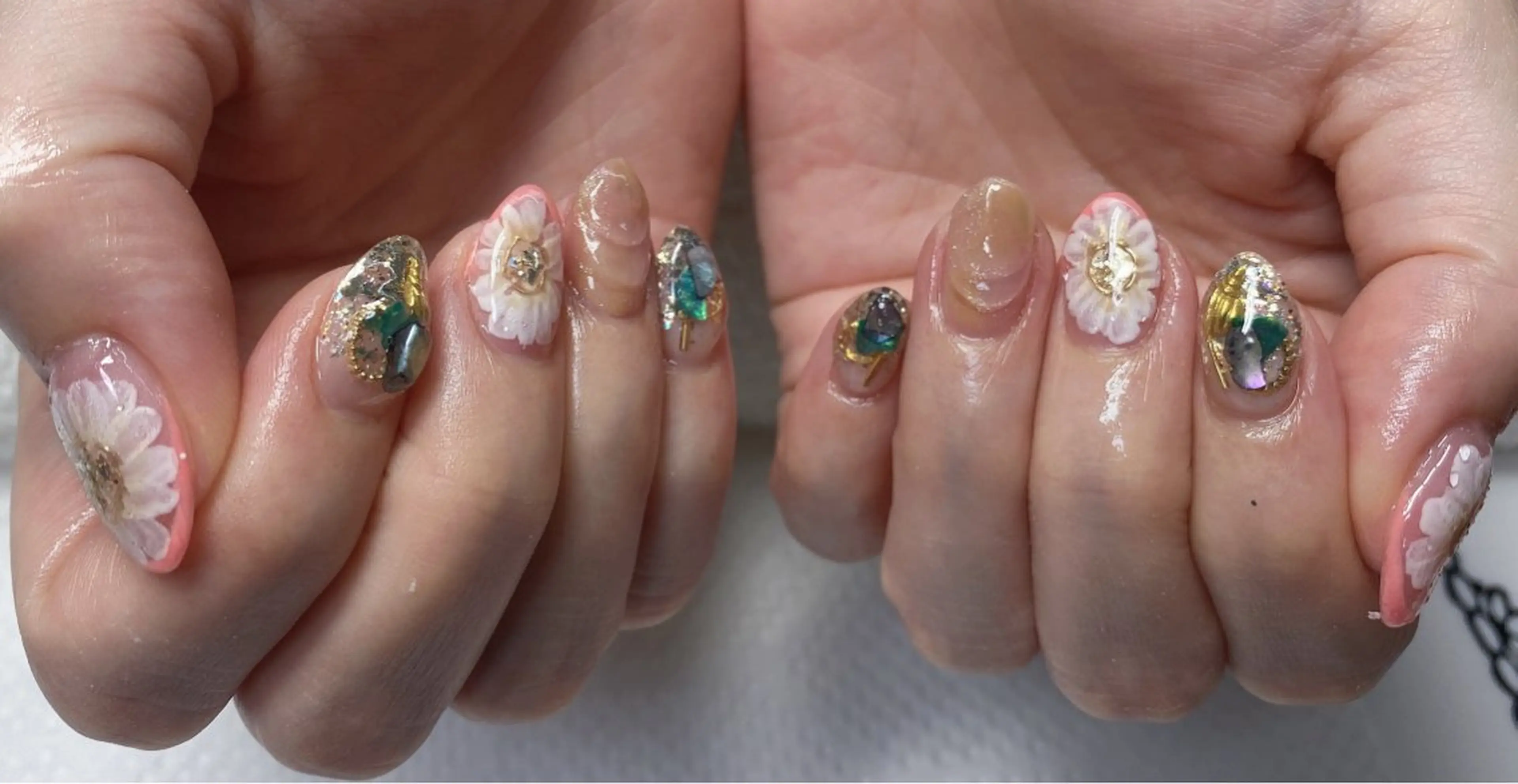 ネイル ニュアンスネイル🌈 MYU Nailsのネイルデザイン