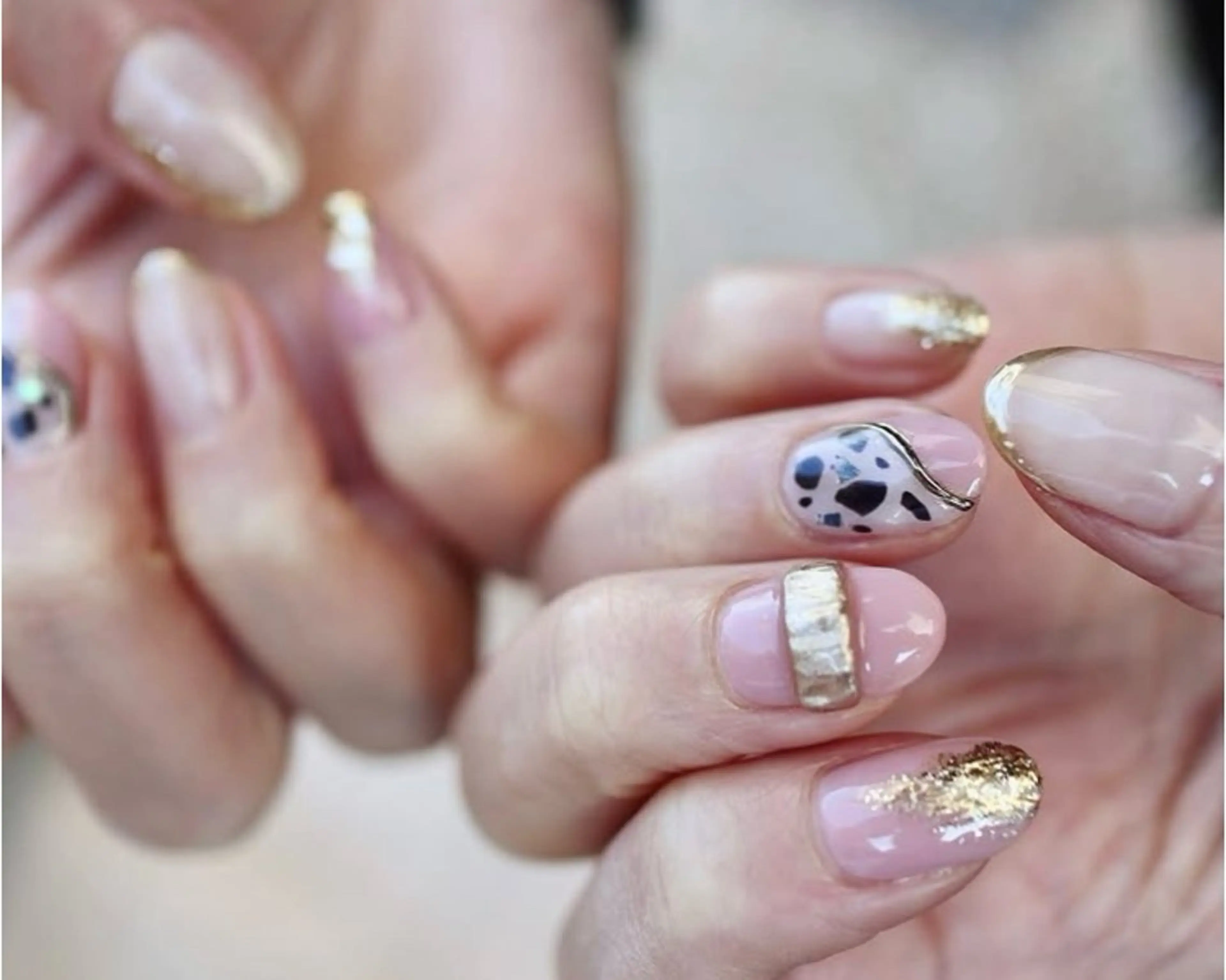 ネイル ハンドネイル yachikonail所属・ネイリスト risaのネイルデザイン