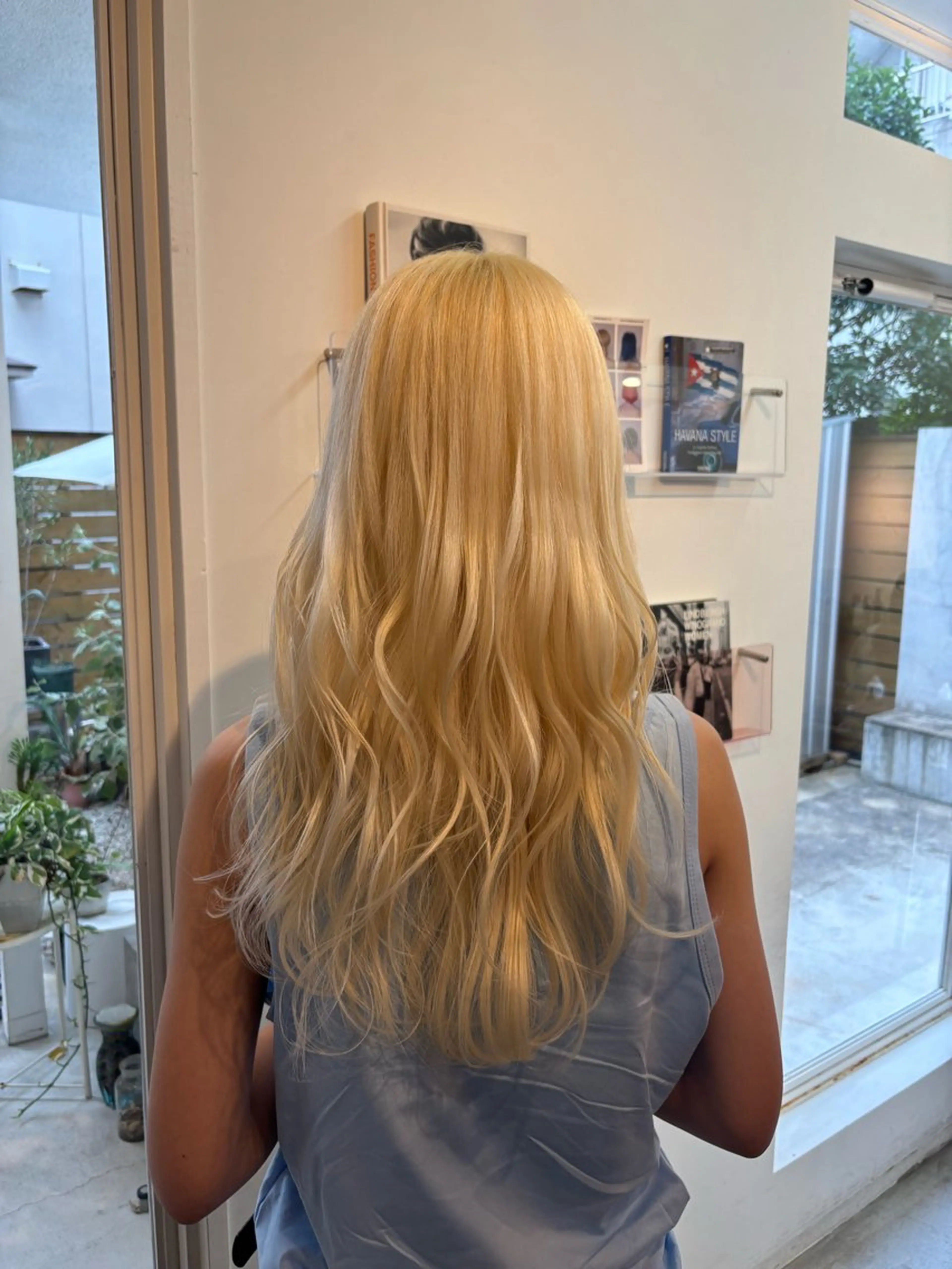 ロング カラー ブロンド ダブルカラー ヘアカラー Tsukasa/ ハイトーン/寒色のヘアスタイル