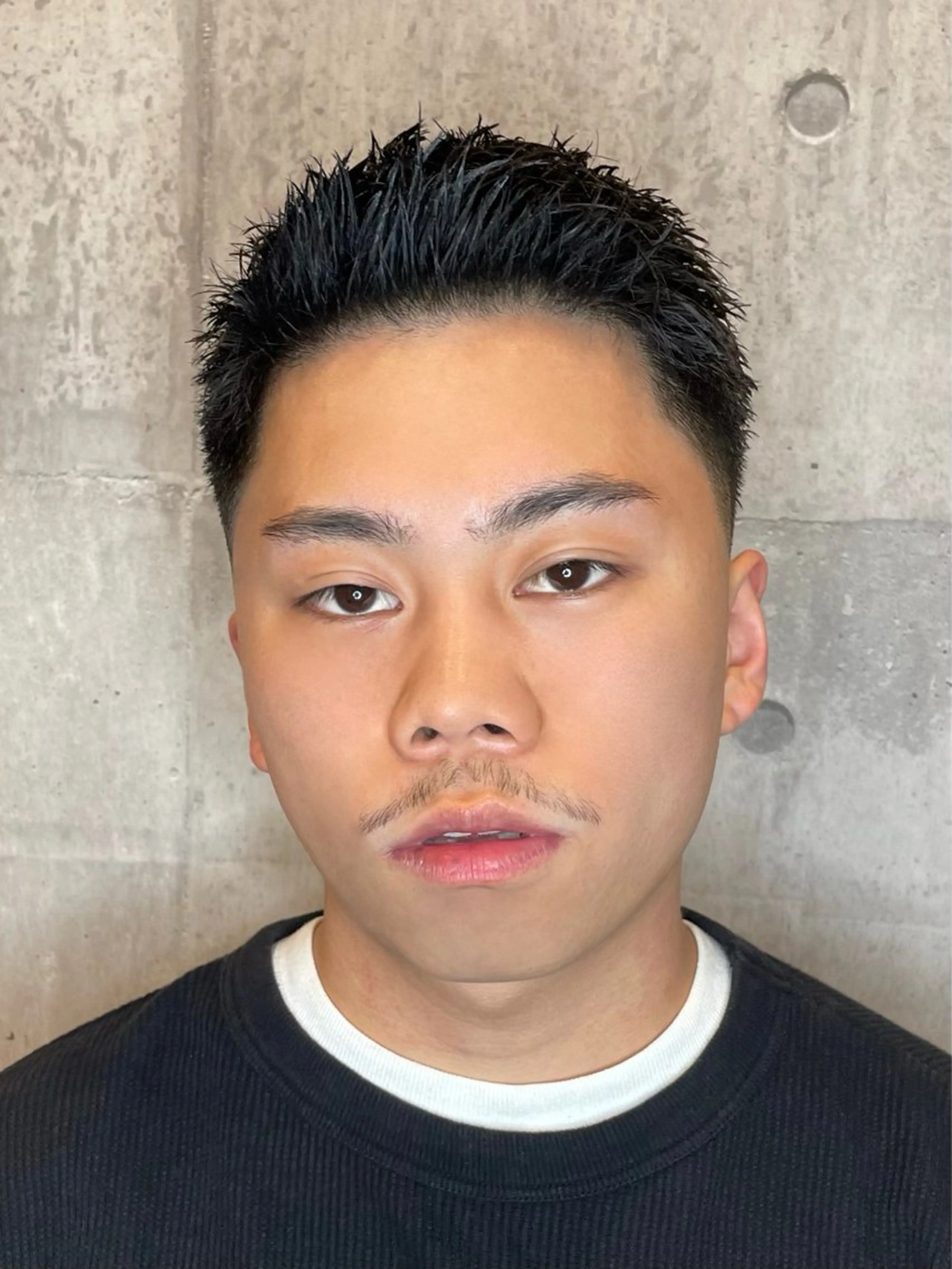 ショート メンズ フェードカット blazeman barbershop 新宿店所属・カット無料 長利愛花のヘアスタイル