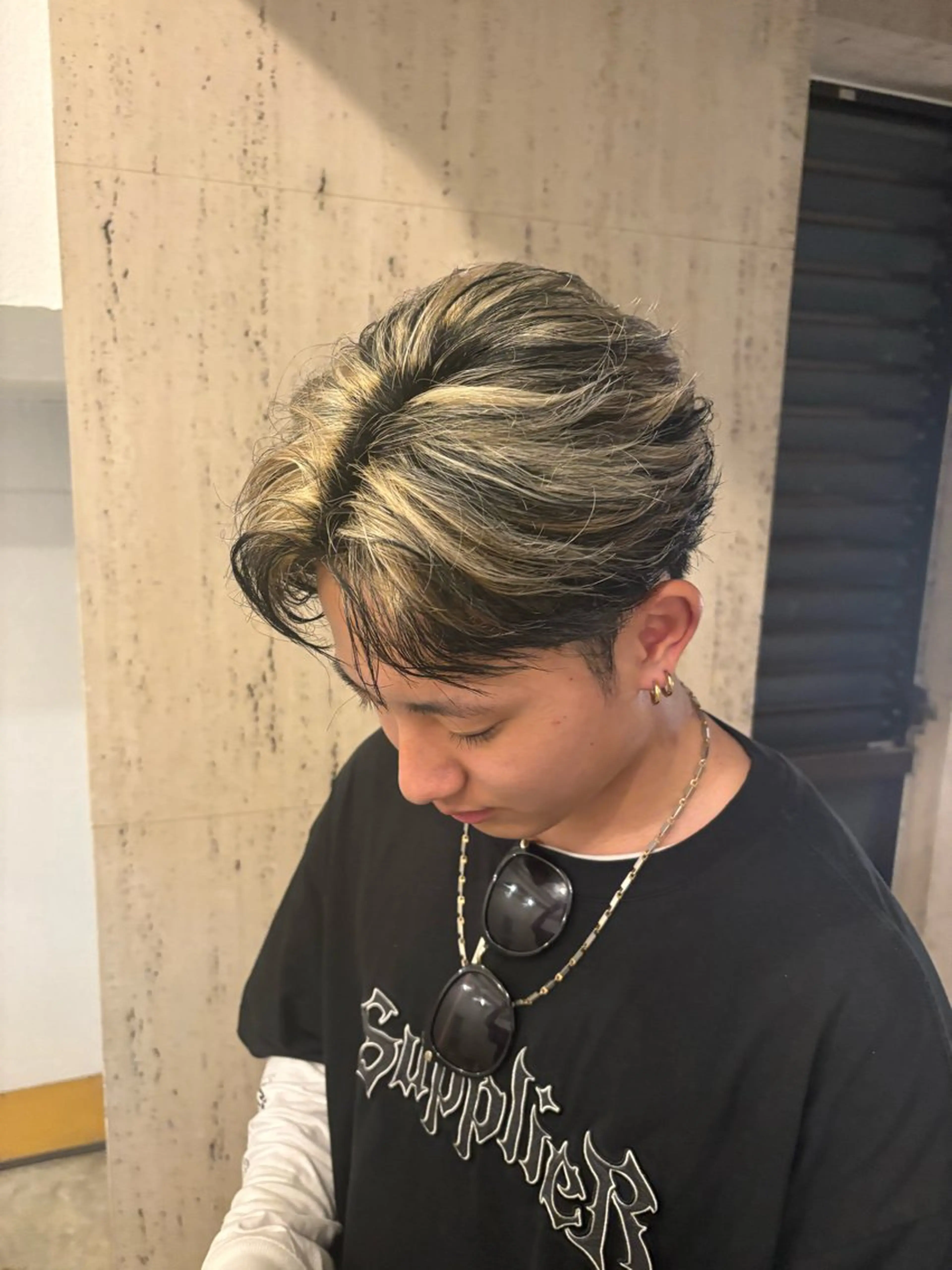 メンズ メンズハイトーン特化 てるぼうのヘアスタイル