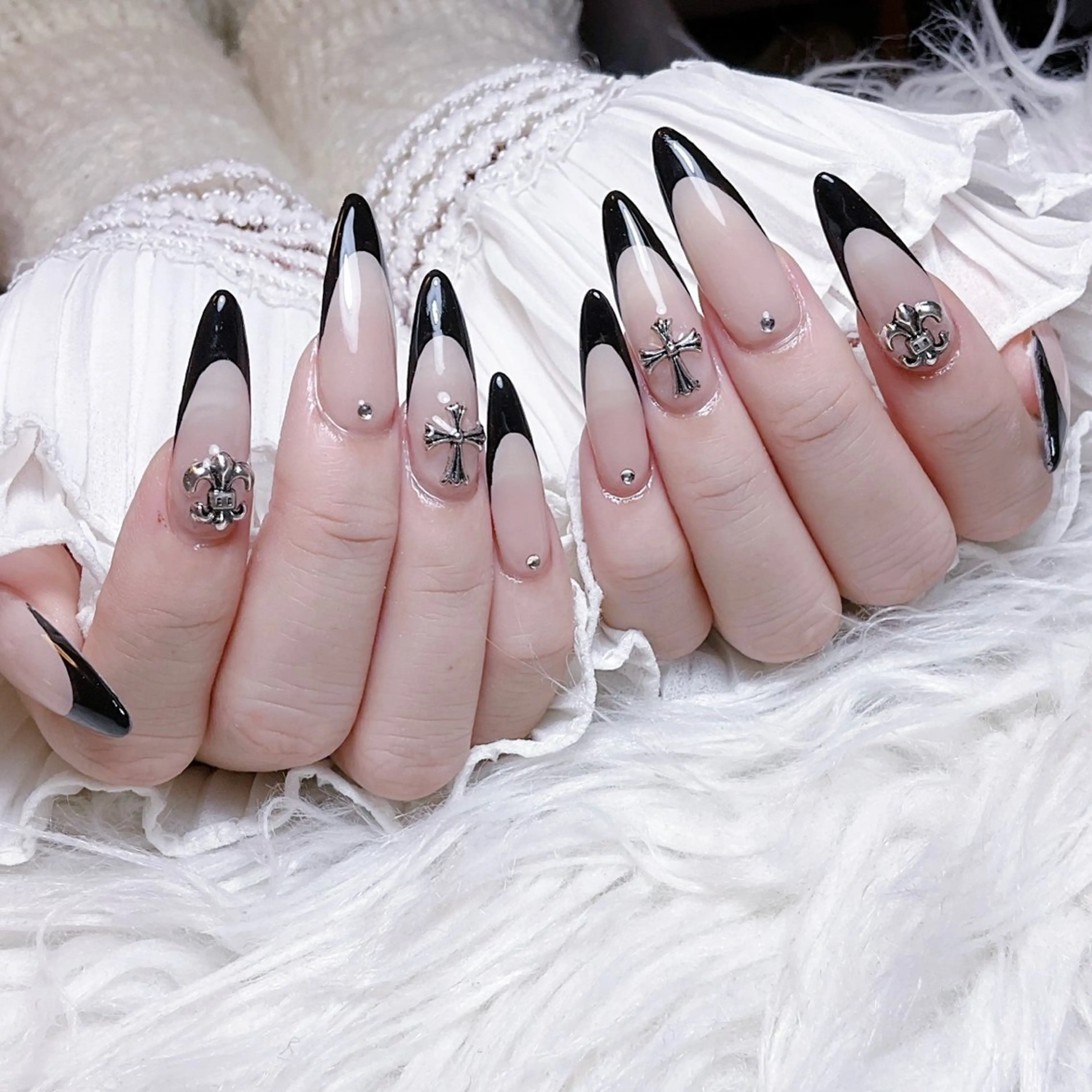 ネイル 🍭Yun nail hyejin🌸のネイルデザイン